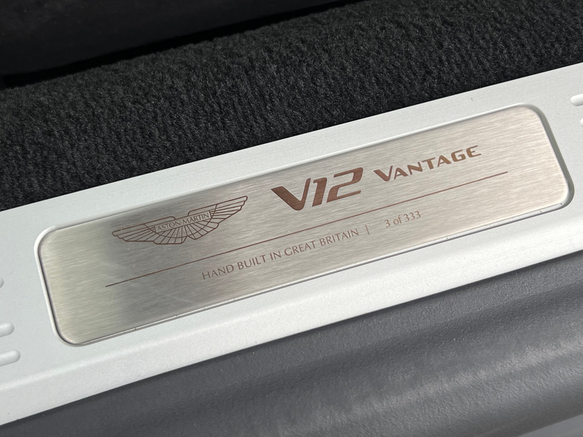 ASTON MARTIN V12 Vantage No 3 of 333-image-27