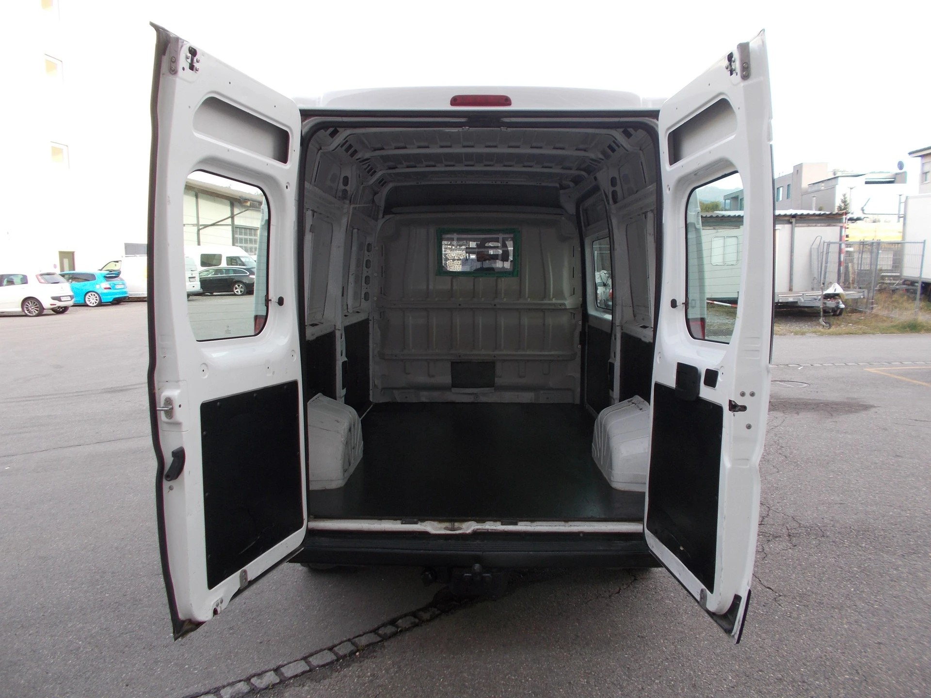 PEUGEOT Boxer 2.2 HDI-image-6