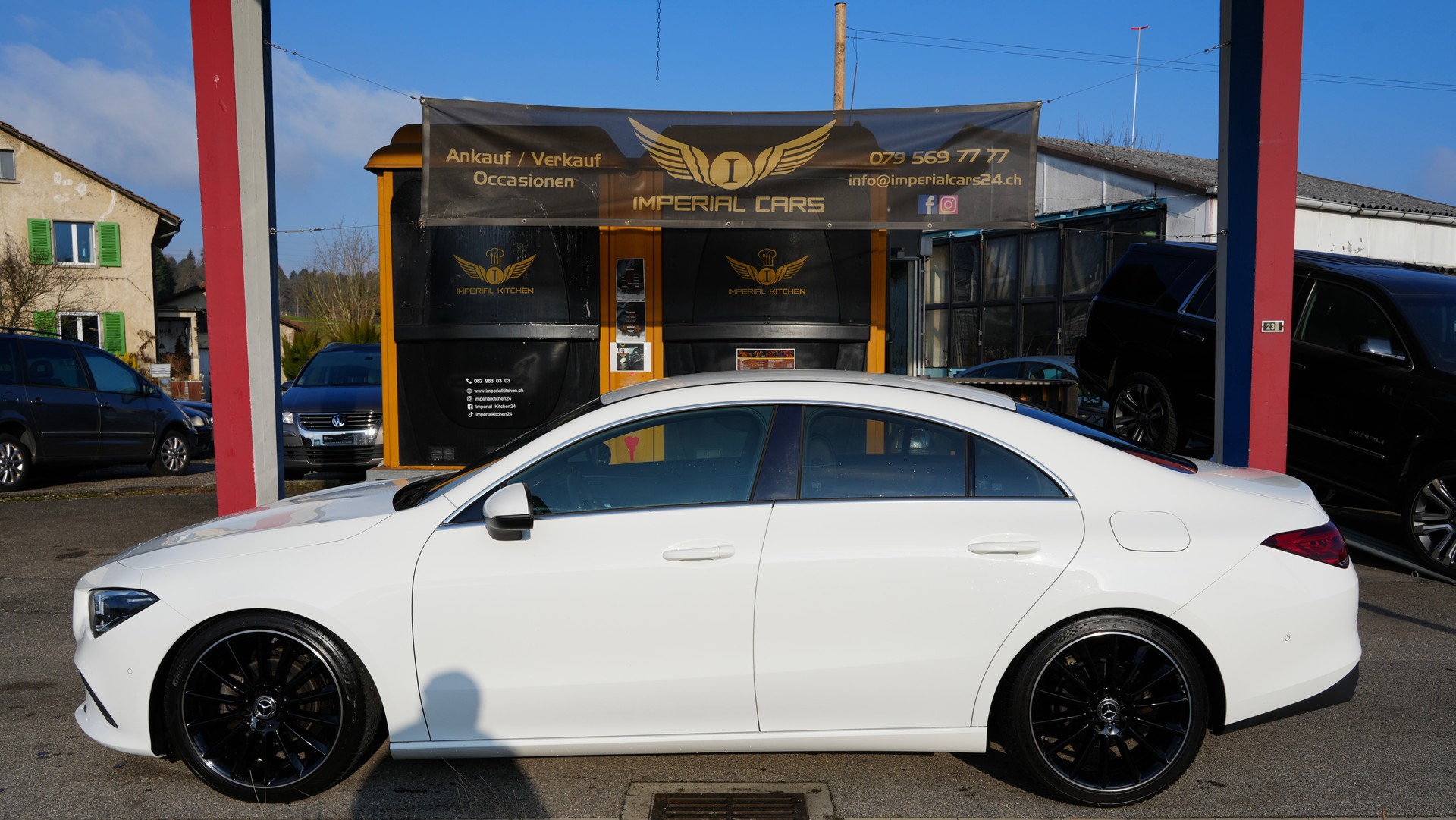 MERCEDES-BENZ CLA 180 d Progressive 7G-DCT-image-1