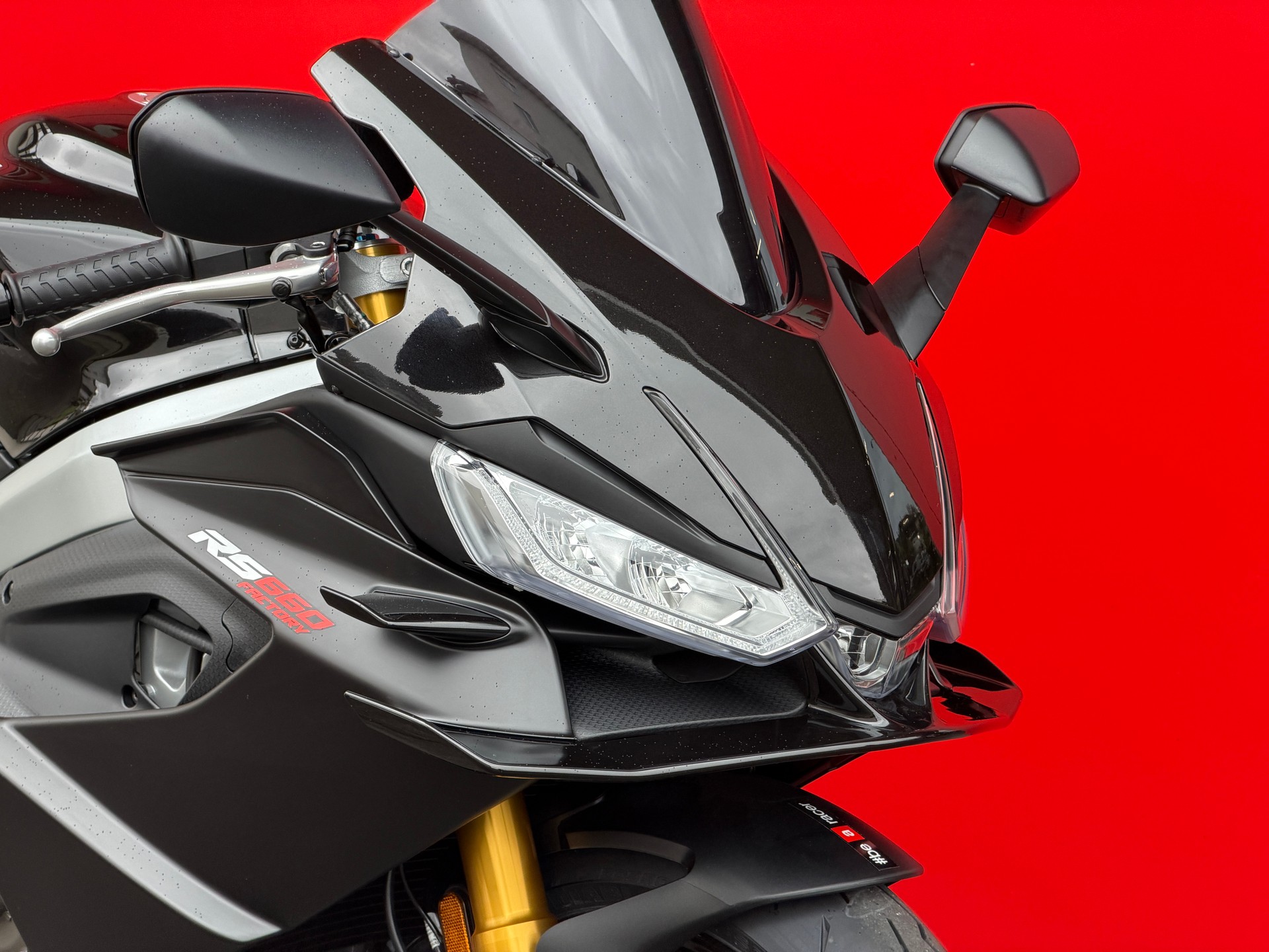 APRILIA RS 660 Factory ''Black Edition'' E5+ (105PS)-image-8