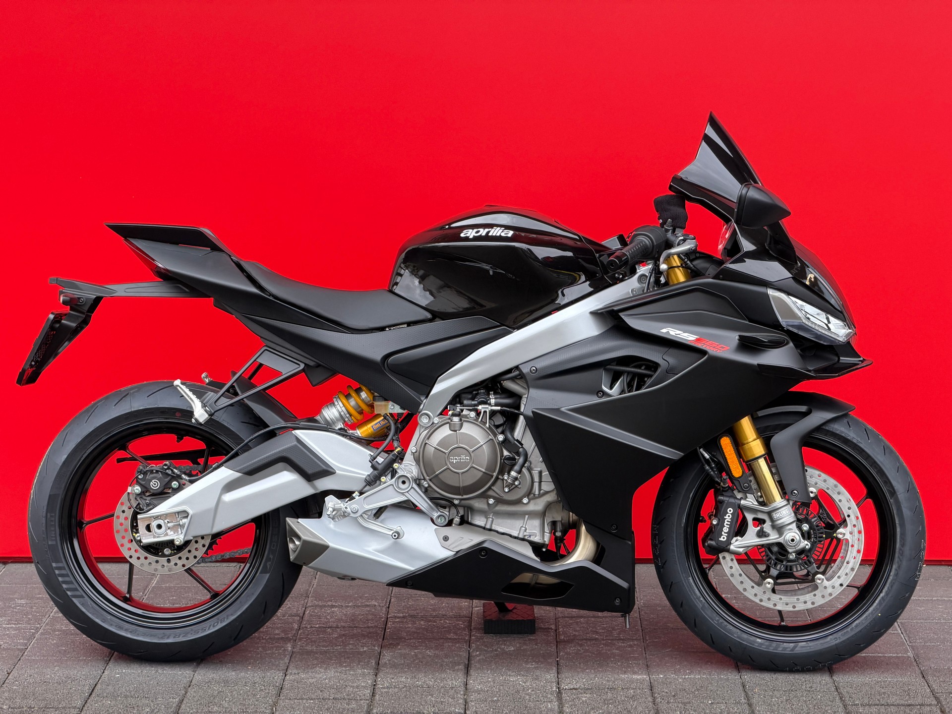 APRILIA RS 660 Factory ''Black Edition'' E5+ (105PS)-image-0