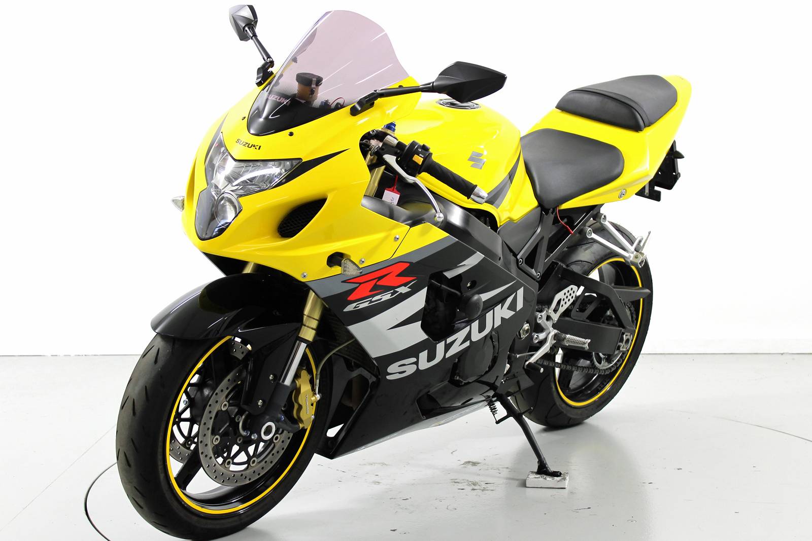 SUZUKI GSX-R 750-image-2