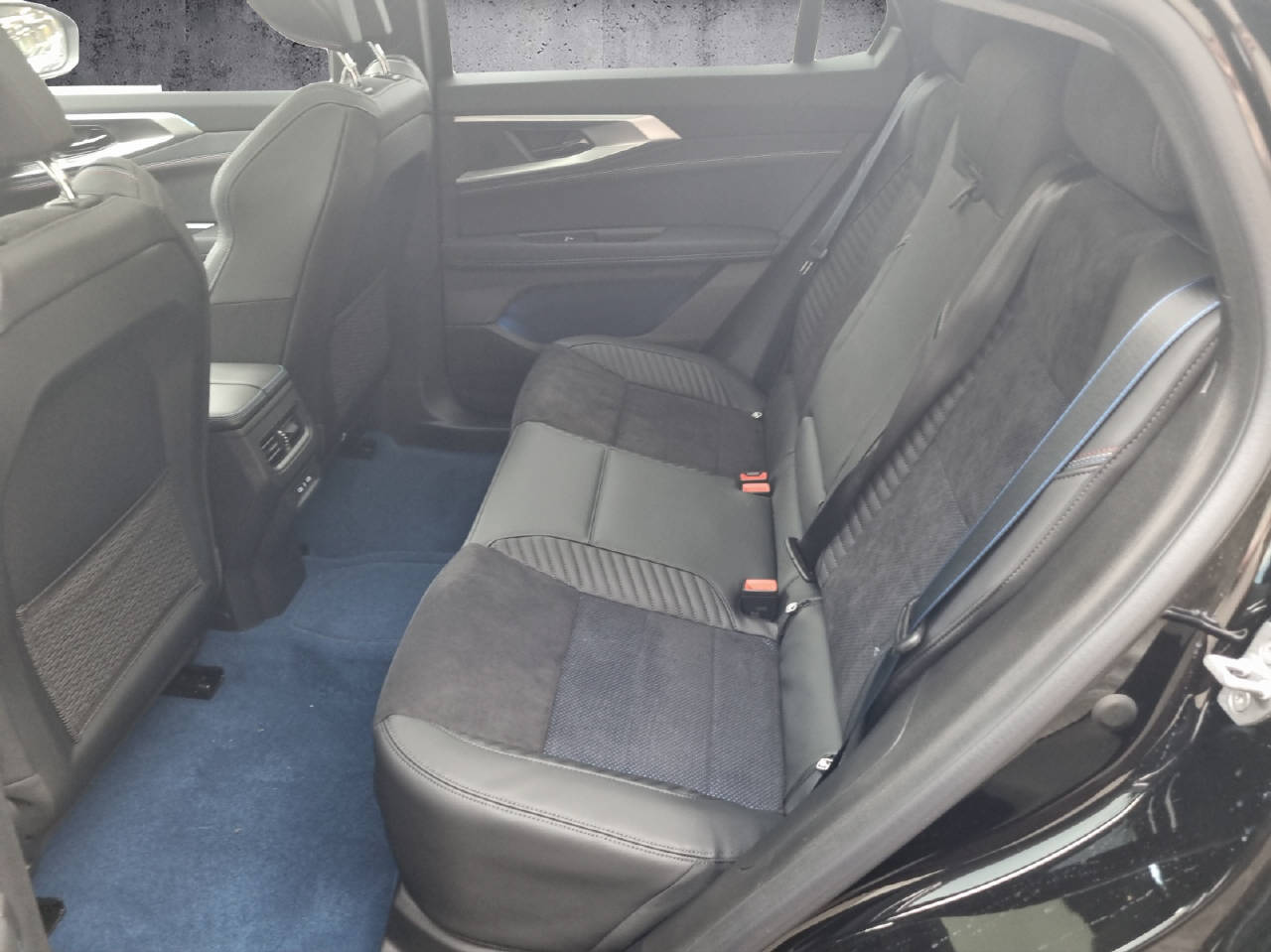 RENAULT Rafale 1.2 E-Tech Plug-in Atelier Alpine-image-7