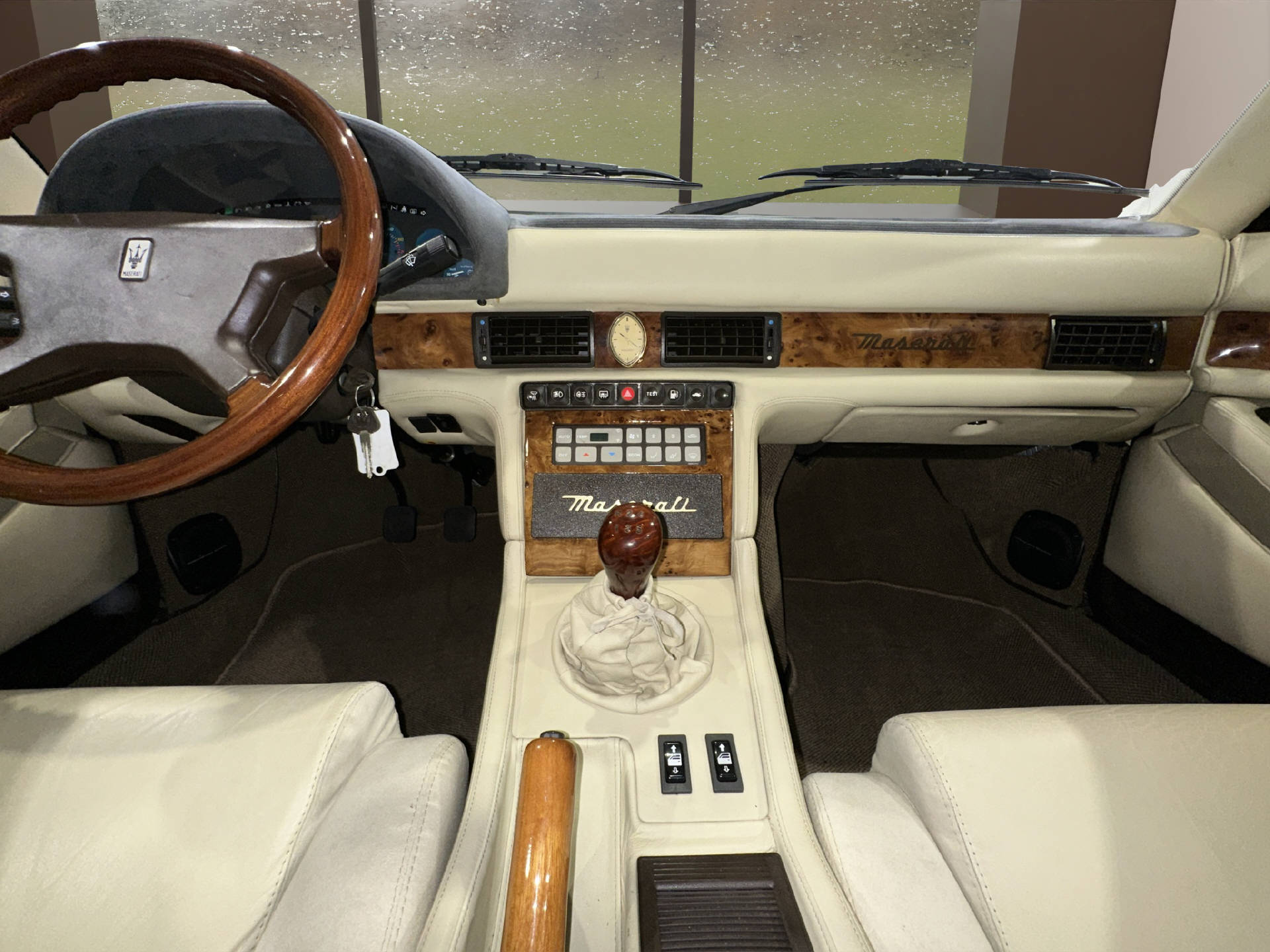 MASERATI Biturbo 222 E-image-13