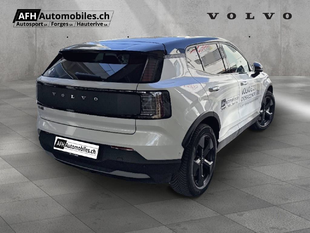 VOLVO EX 30 CC E60 Twin Performance AWD-image-4