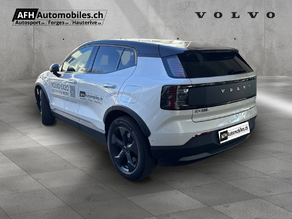 VOLVO EX 30 CC E60 Twin Performance AWD-showroom-element-2