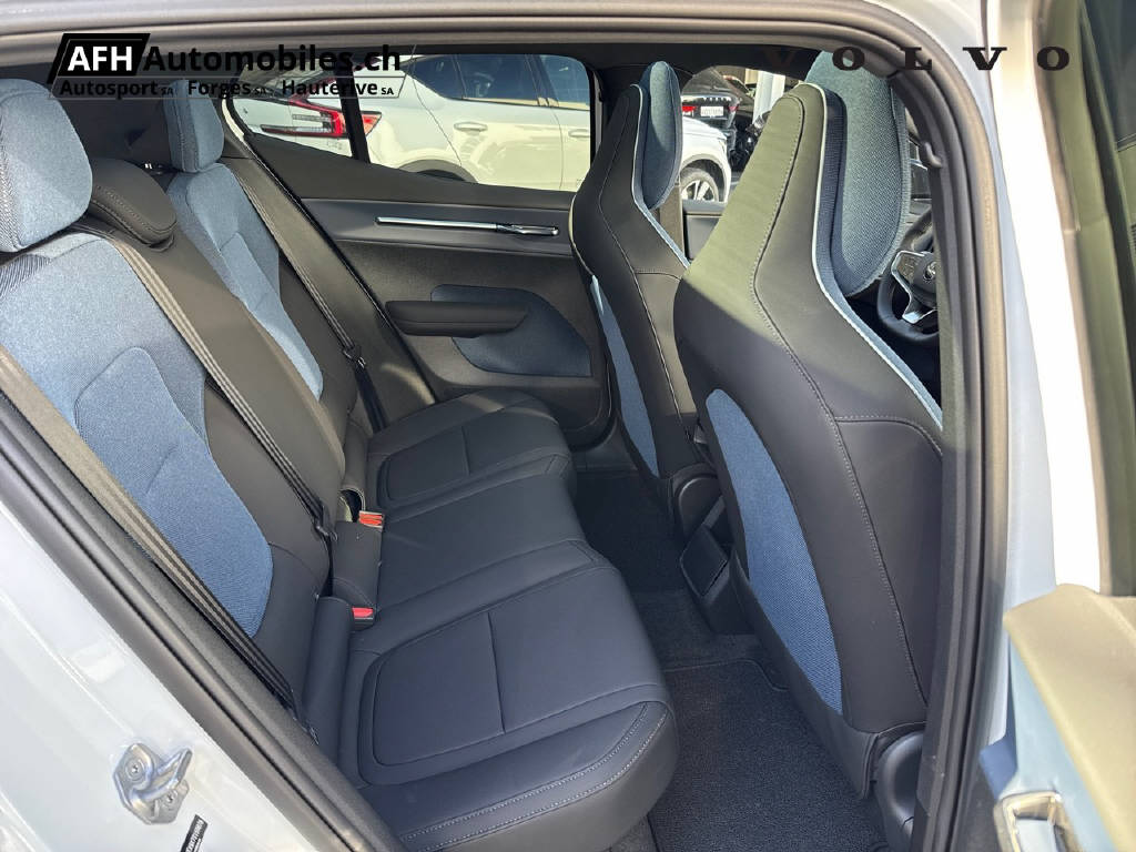 VOLVO EX 30 CC E60 Twin Performance AWD-image-10