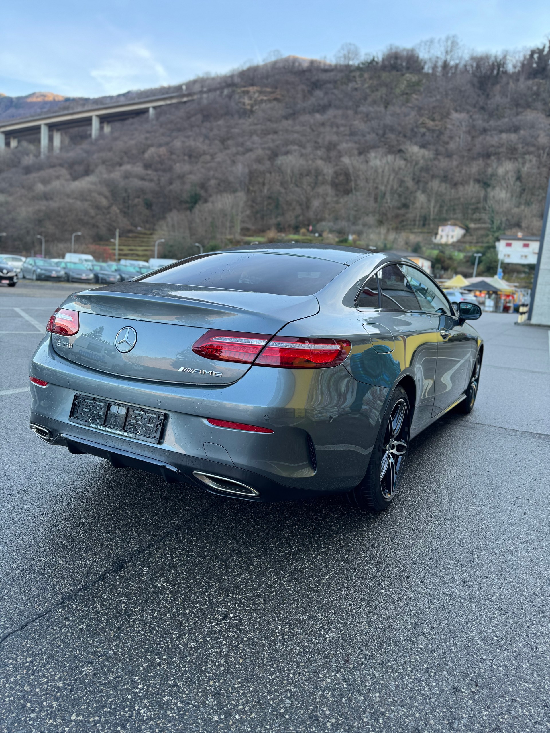 MERCEDES-BENZ E 350 Coupé AMG Line 9G-Tronic-image-2
