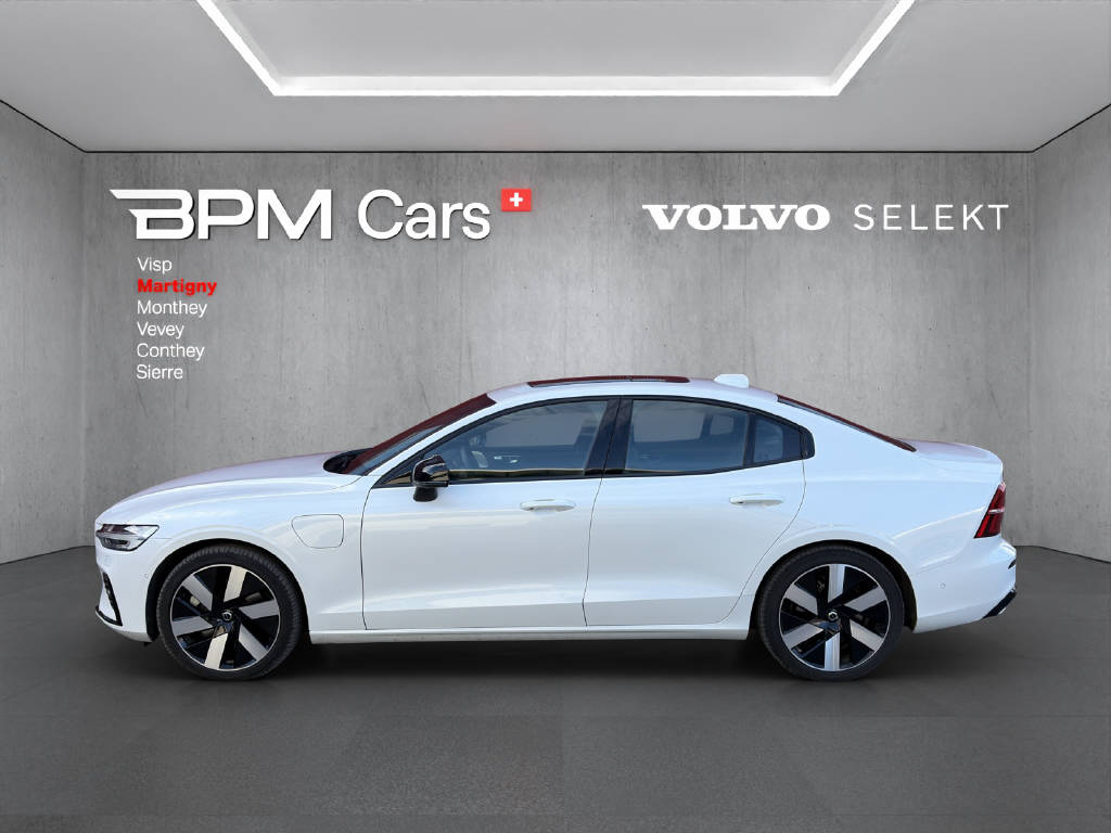 VOLVO S60 2.0 T8 TE Ultimate Dark eAWD-image-17