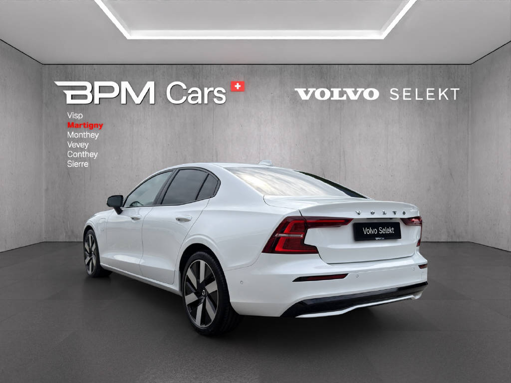 VOLVO S60 2.0 T8 TE Ultimate Dark eAWD-showroom-element-1