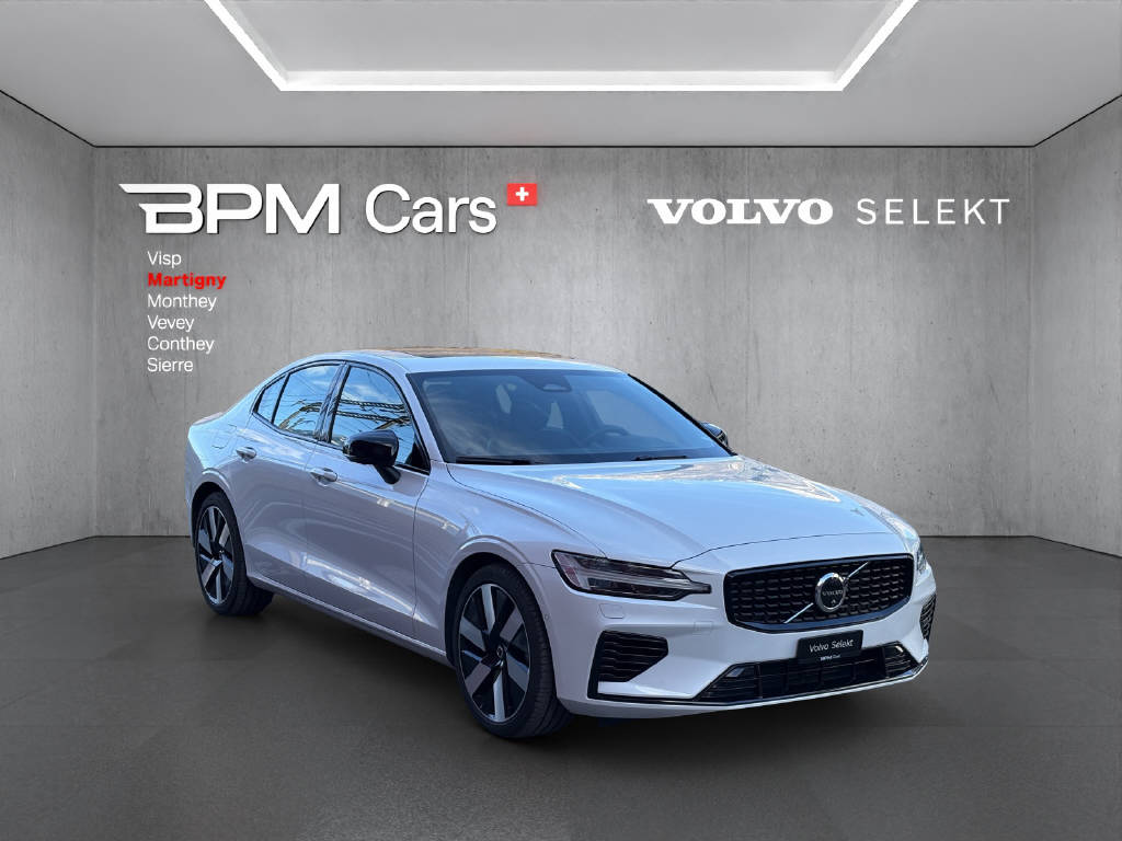 VOLVO S60 2.0 T8 TE Ultimate Dark eAWD-showroom-element-2