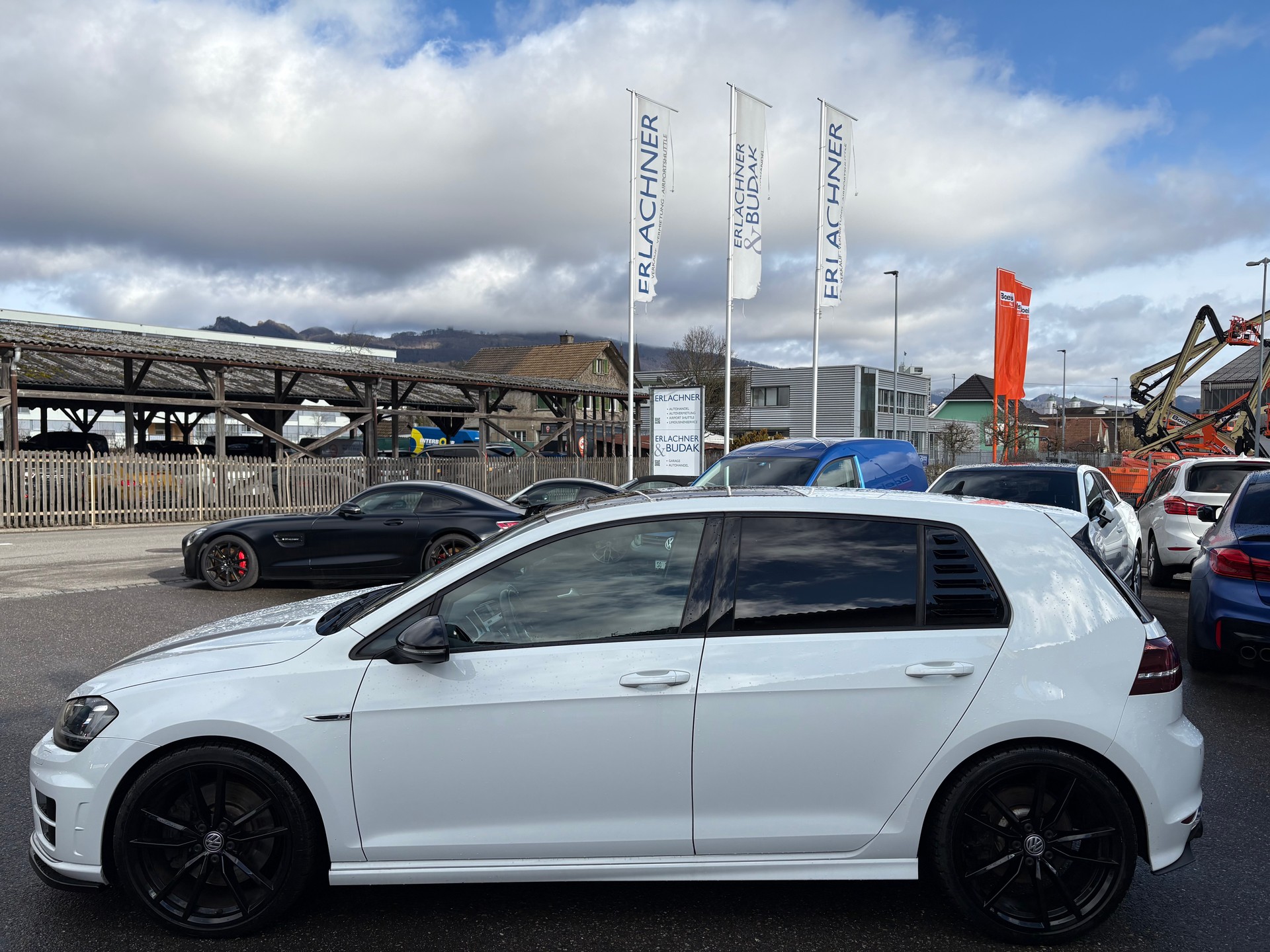 VW Golf 2.0 TSI R 4Motion DSG-showroom-element-2