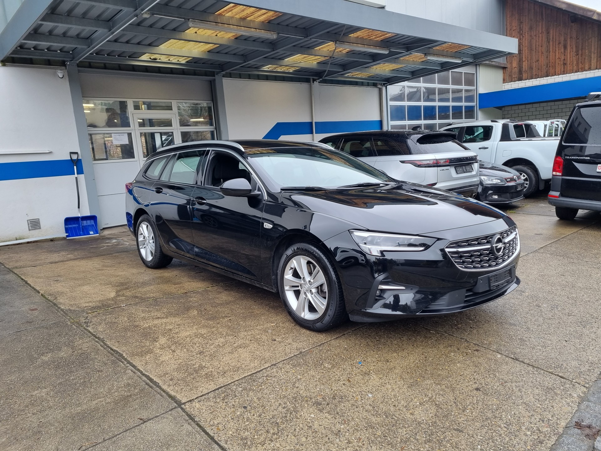 OPEL Insignia 1.5 CDTI Sports Tourer Elegance Automatic-image-3