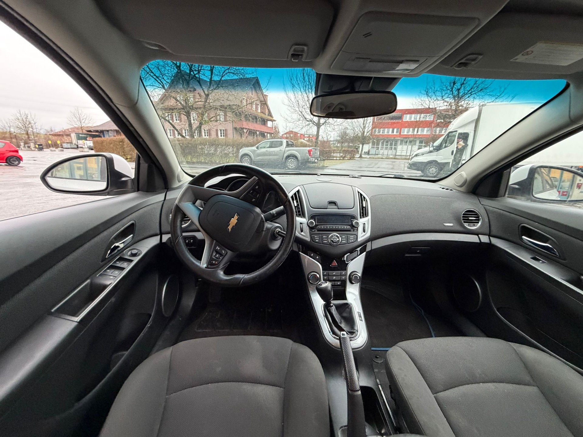 CHEVROLET Cruze Station Wagon 1.7 VCDi LT-image-9