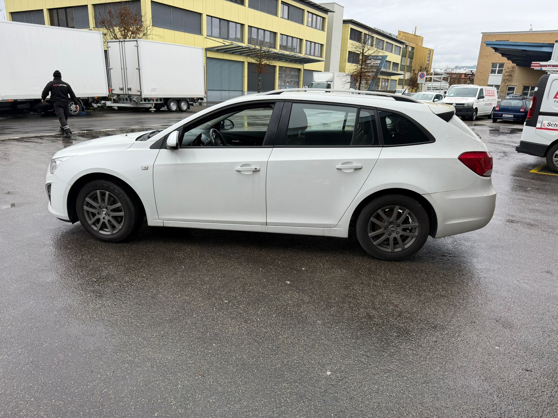 CHEVROLET Cruze Station Wagon 1.7 VCDi LT-image-8