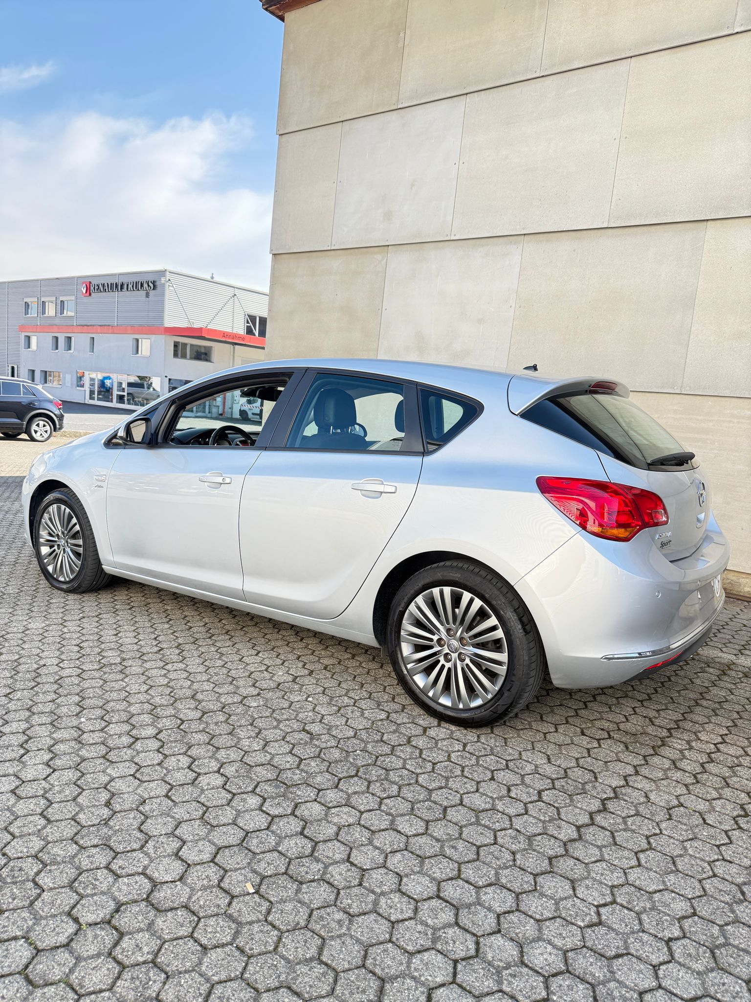 OPEL Astra 1.4i 16V Turbo Sport-image-1