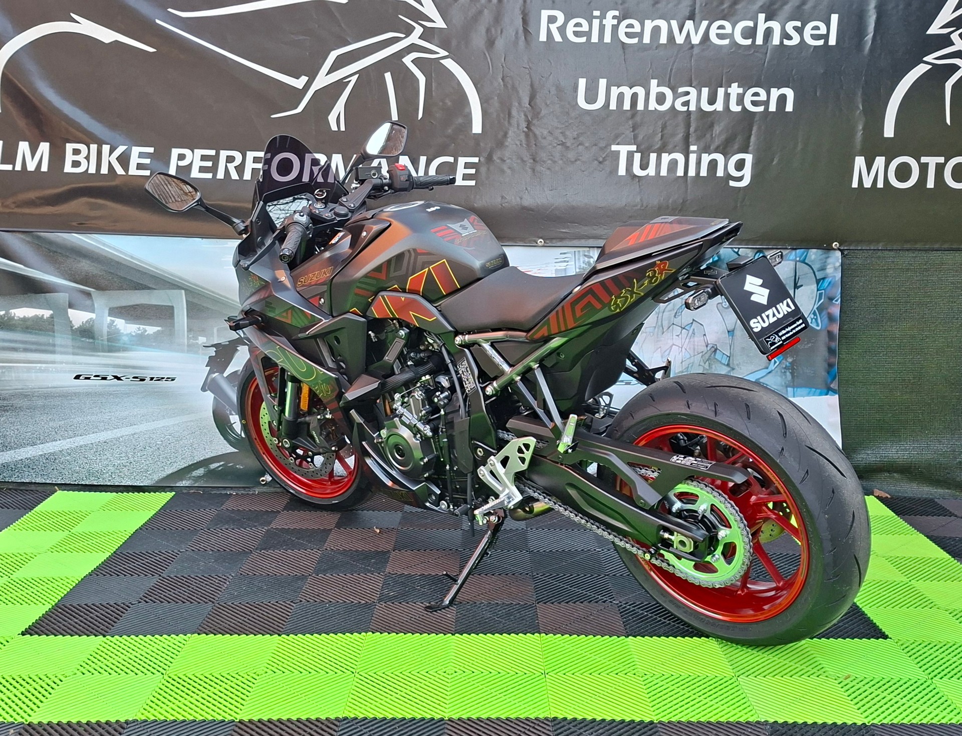 SUZUKI GSX 8 R EVO (35kW)-image-7
