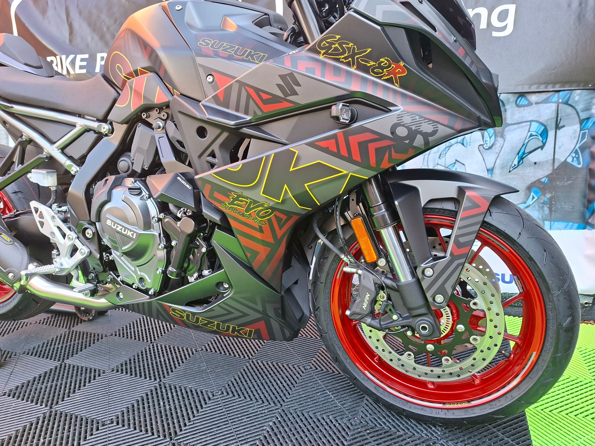SUZUKI GSX 8 R EVO (35kW)-image-14