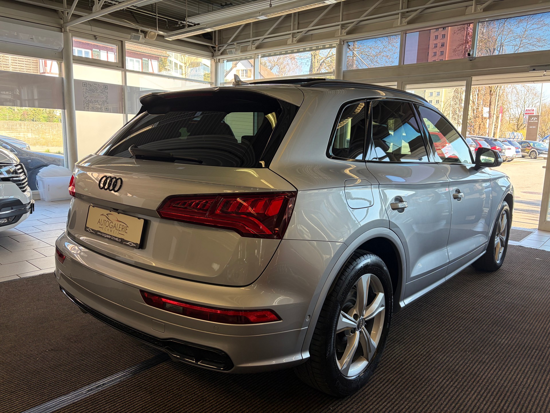 AUDI SQ5 TDI quattro | CH | Sportsitz Plus | Panorama | Black Paket | HeadUp | Bang & Olufsen | Feinnappa | AHK-image-27