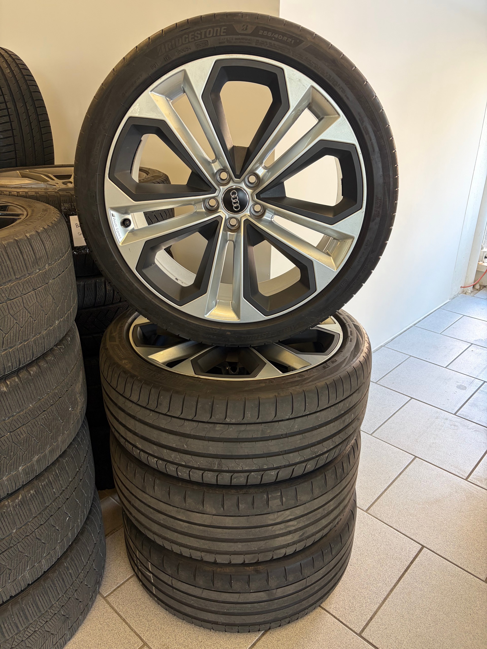 AUDI SQ5 TDI quattro | CH | Sportsitz Plus | Panorama | Black Paket | HeadUp | Bang & Olufsen | Feinnappa | AHK-image-31