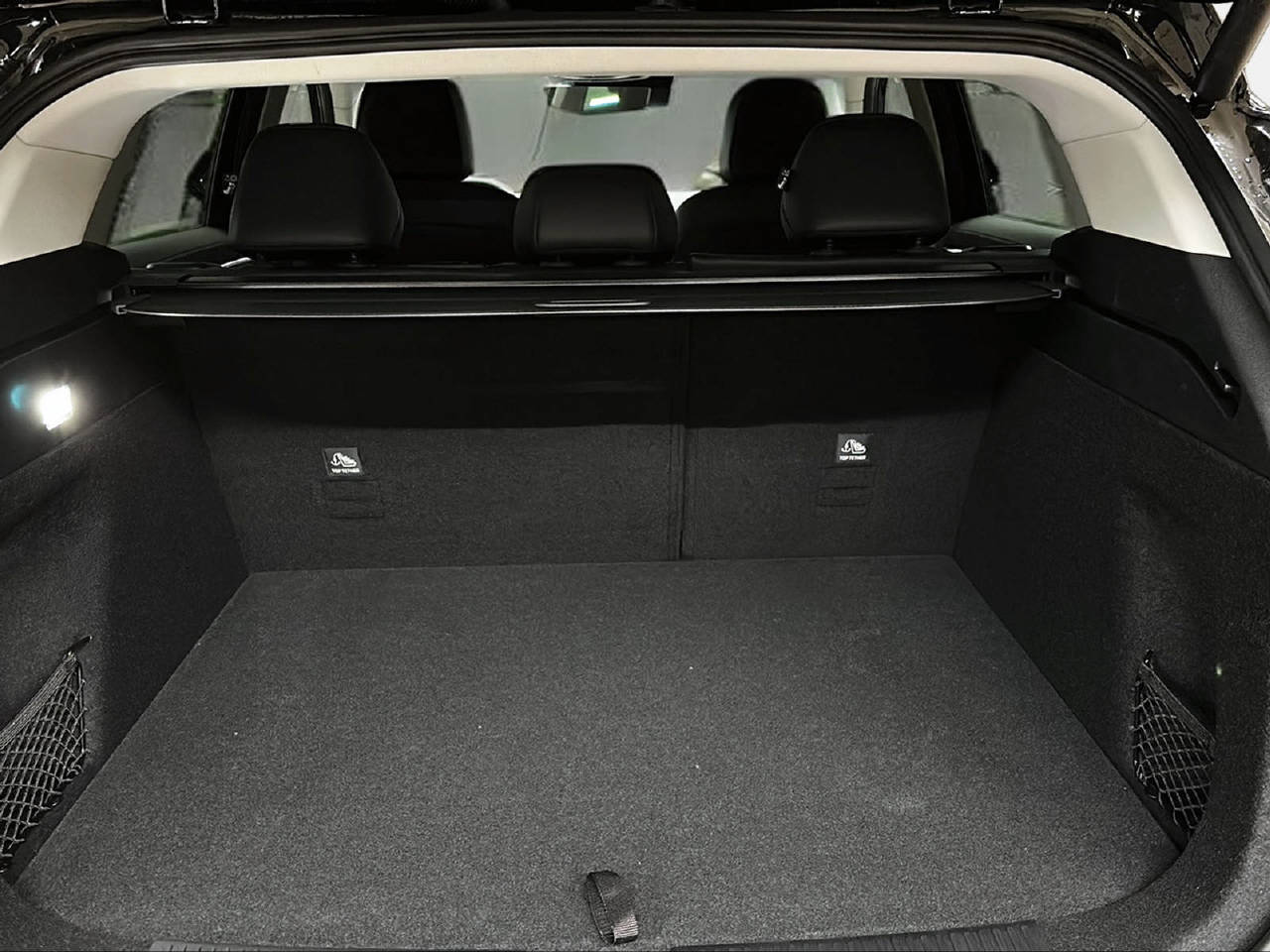 MG HS 1.5 Hybrid Luxury-image-11