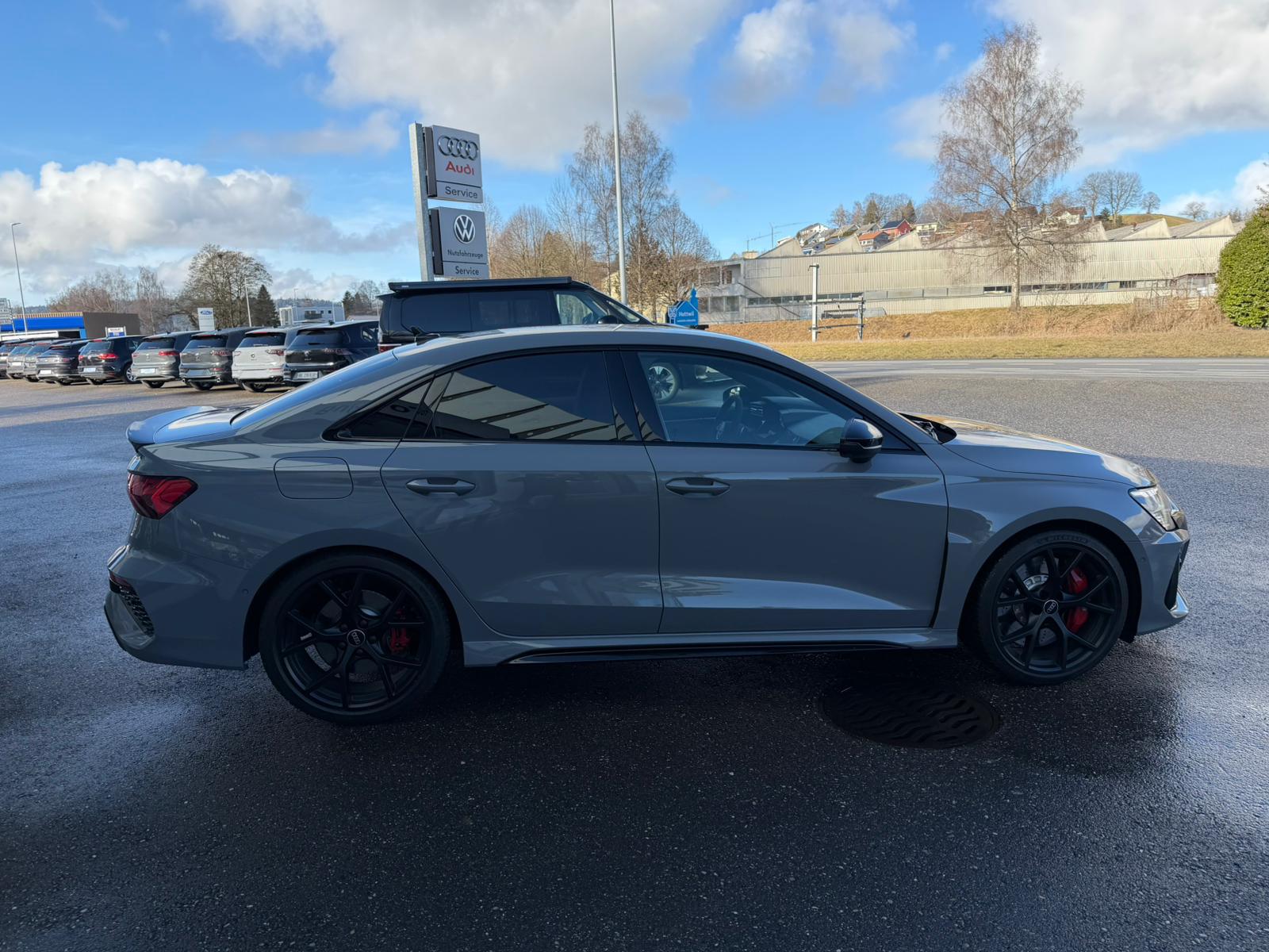 AUDI RS3 Limousine 2.5 TSI quattro S-tronic-image-5