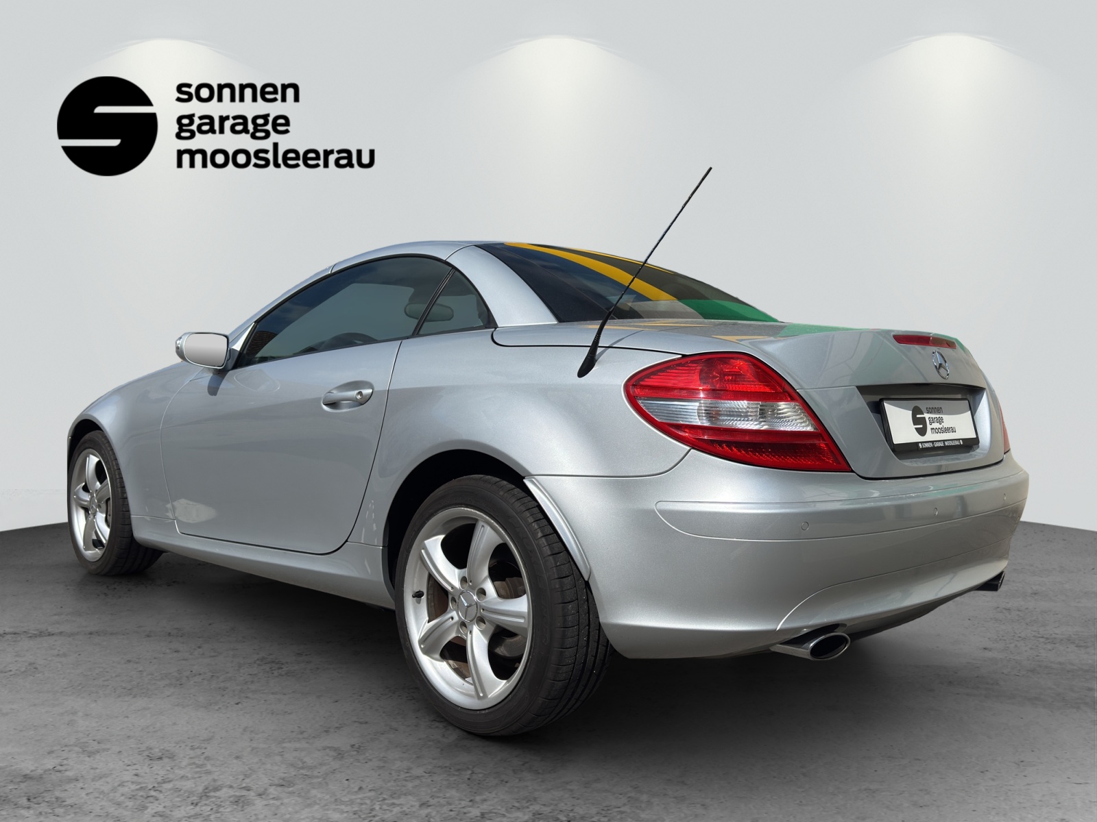 MERCEDES-BENZ SLK 350-showroom-element-3