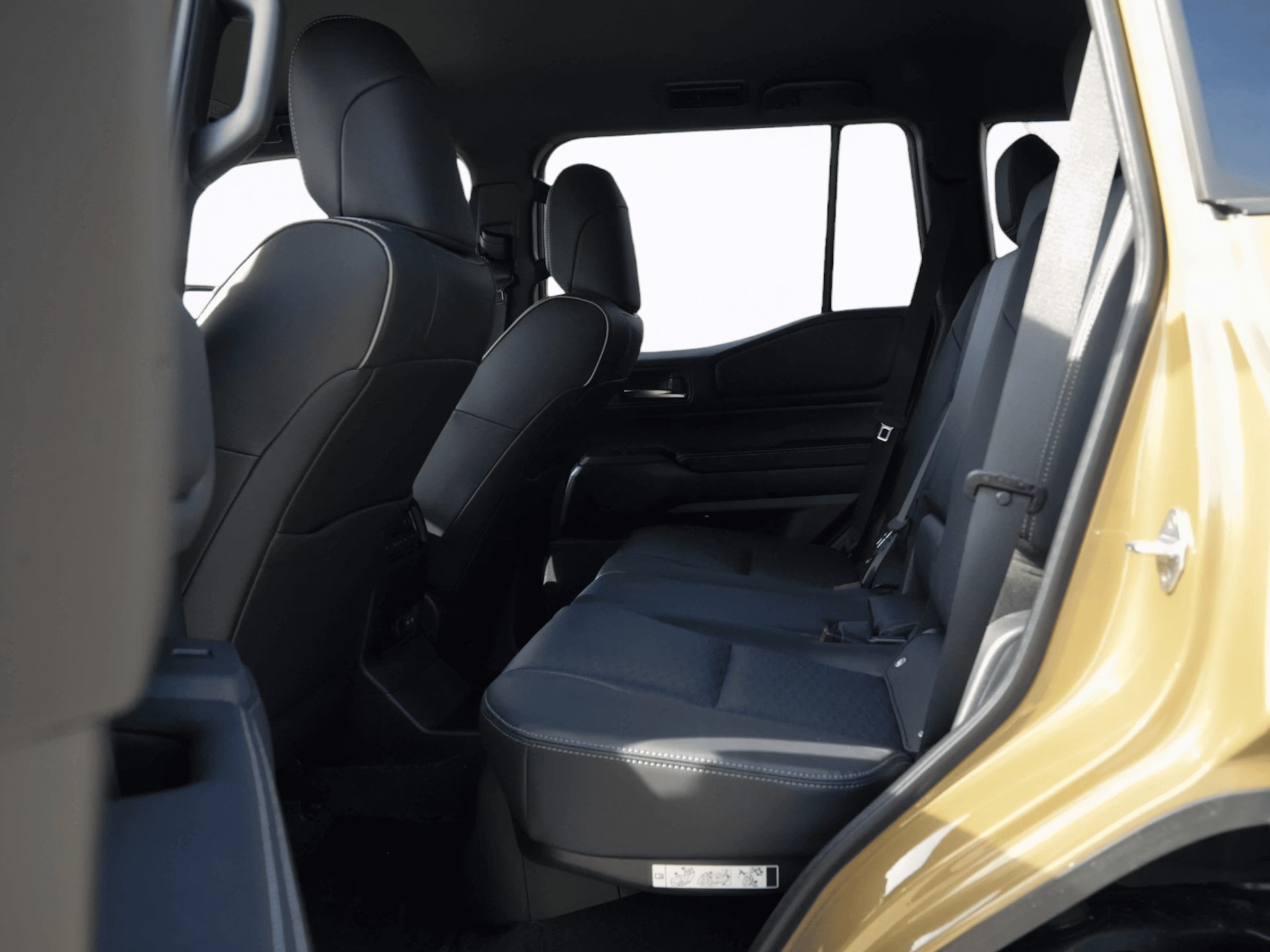 TOYOTA Land Cruiser 2.8TD First Edition-image-13