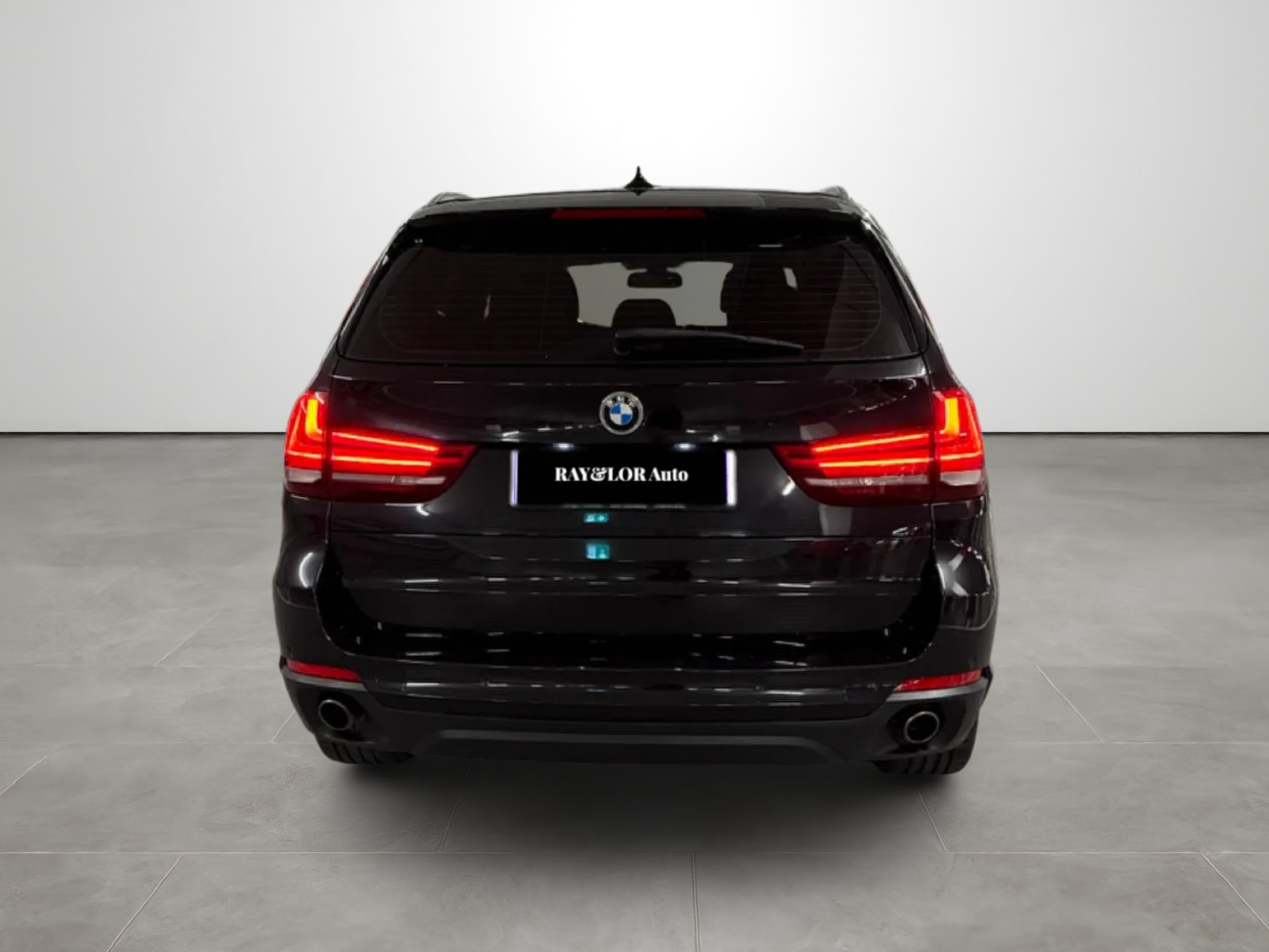 BMW X5 xDrive 30d Steptronic 7 place-image-4