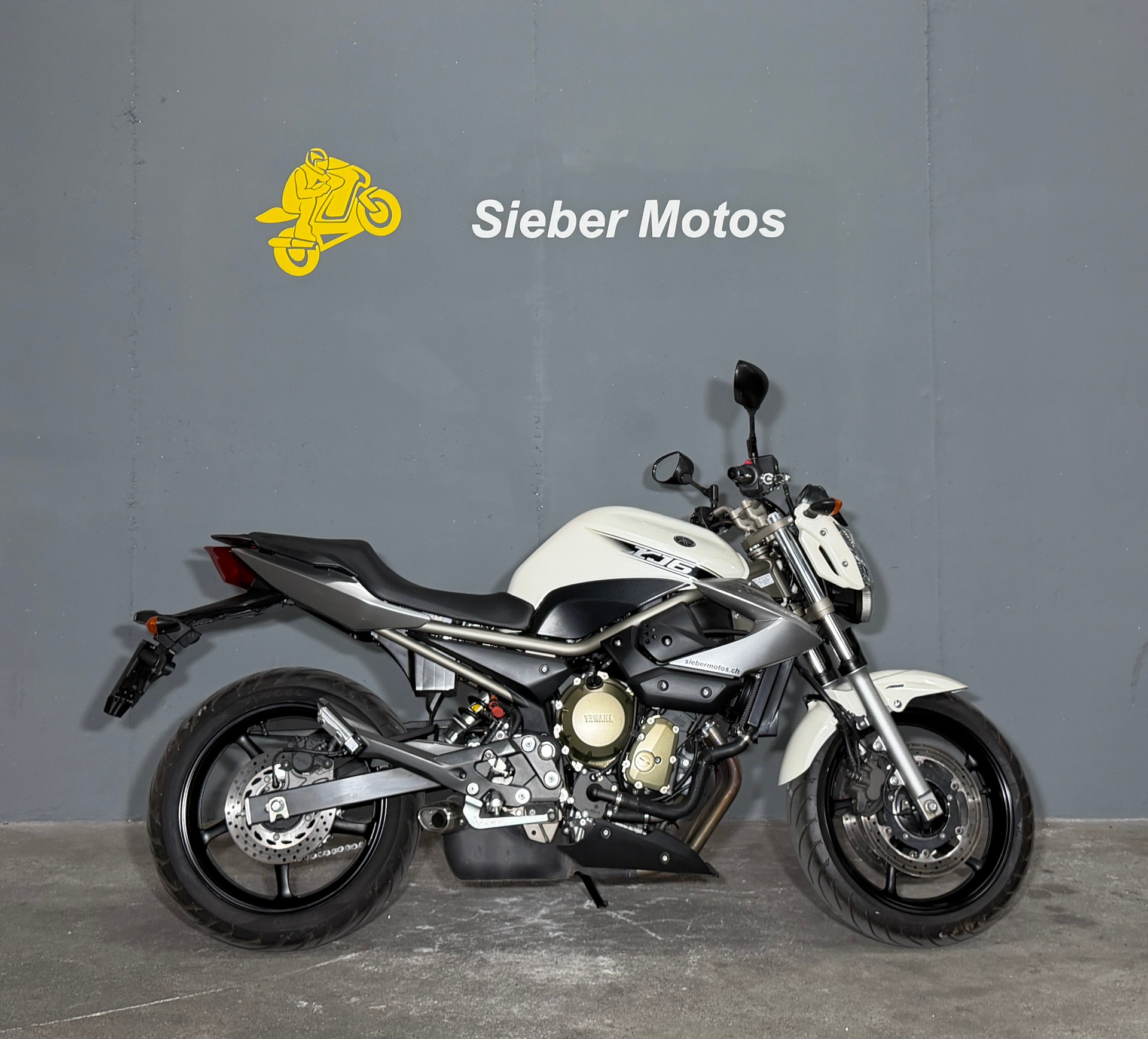 YAMAHA XJ 6 N ABS-image-0