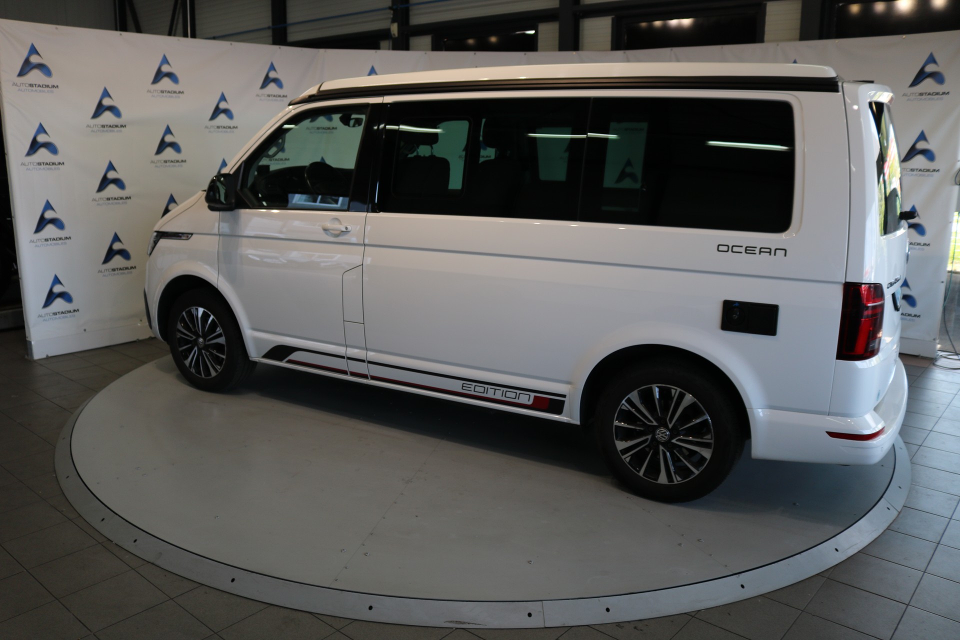 VW T6.1 California 2.0 TDI Ocean DSG-image-37