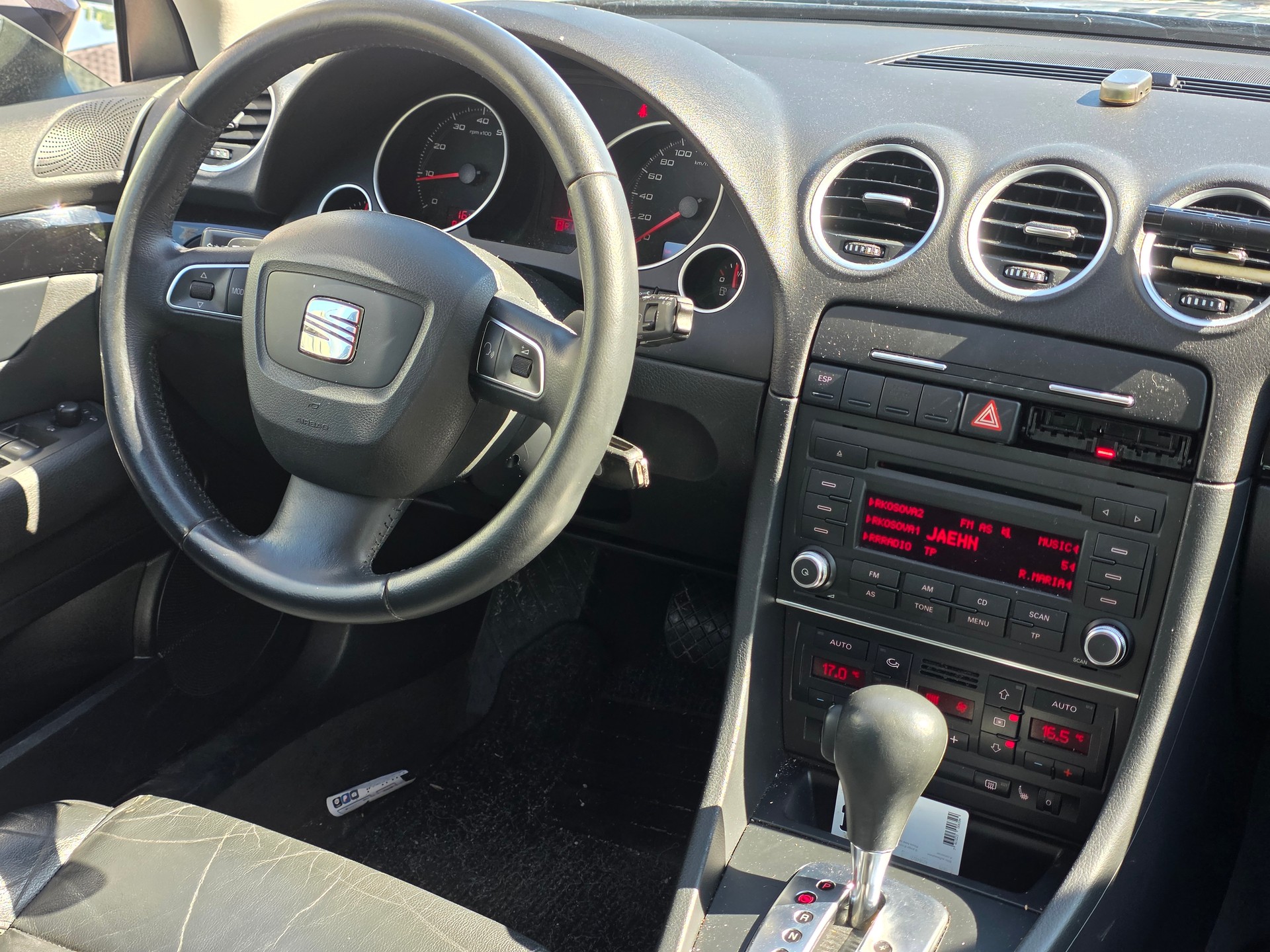 SEAT Exeo ST 2.0 TSI Advantage multitronic-image-16