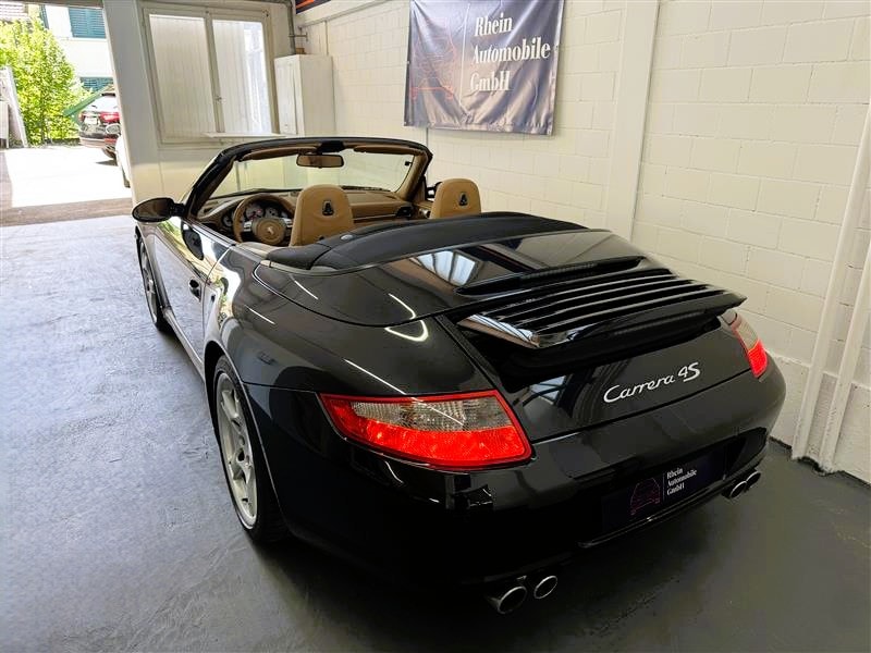 PORSCHE 911 Cabrio Carrera 4S-image-6