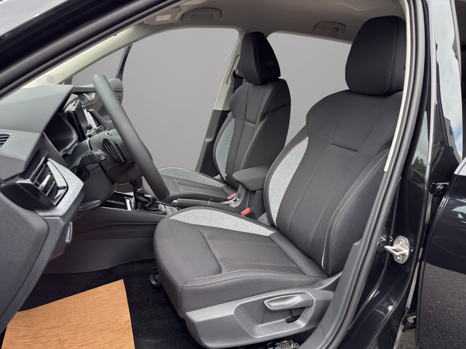 SKODA Kamiq 1.5 TSI Selection DSG-image-8