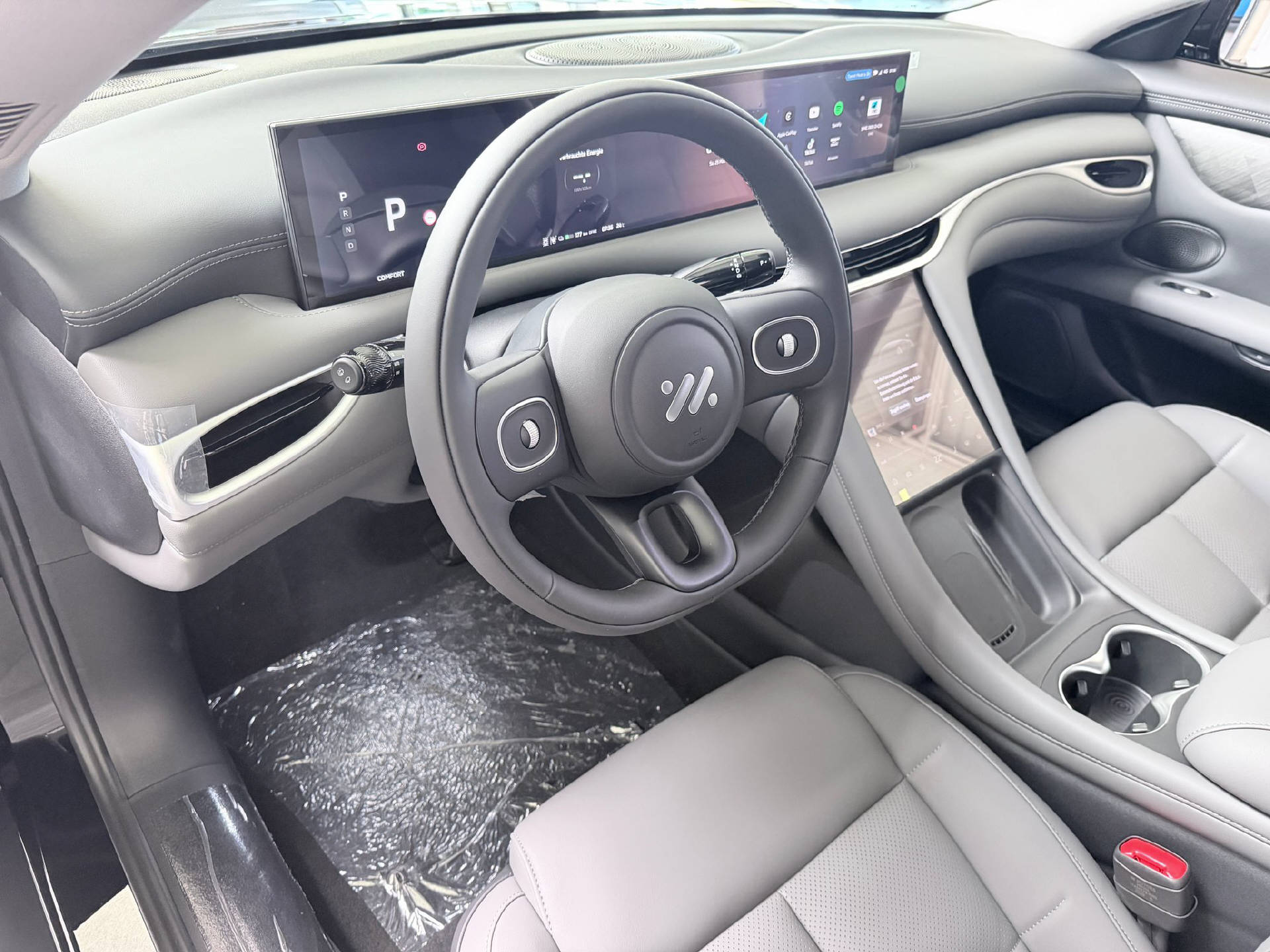 MG IM5 100 kWh Performance 20 4WD-image-6