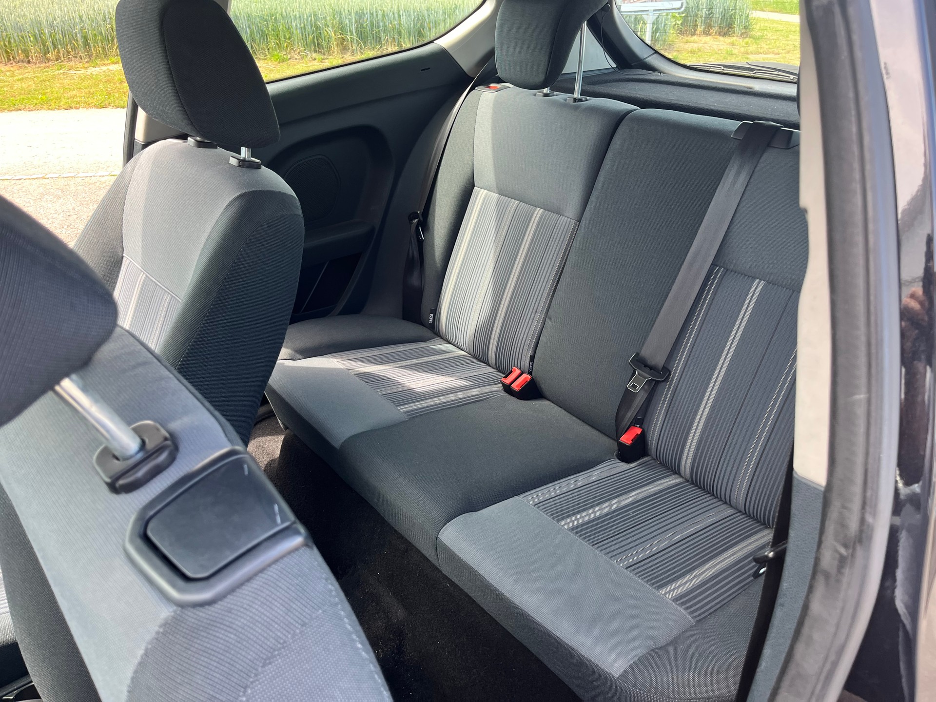 FORD Fiesta 1.25 16V Ambiente-image-7