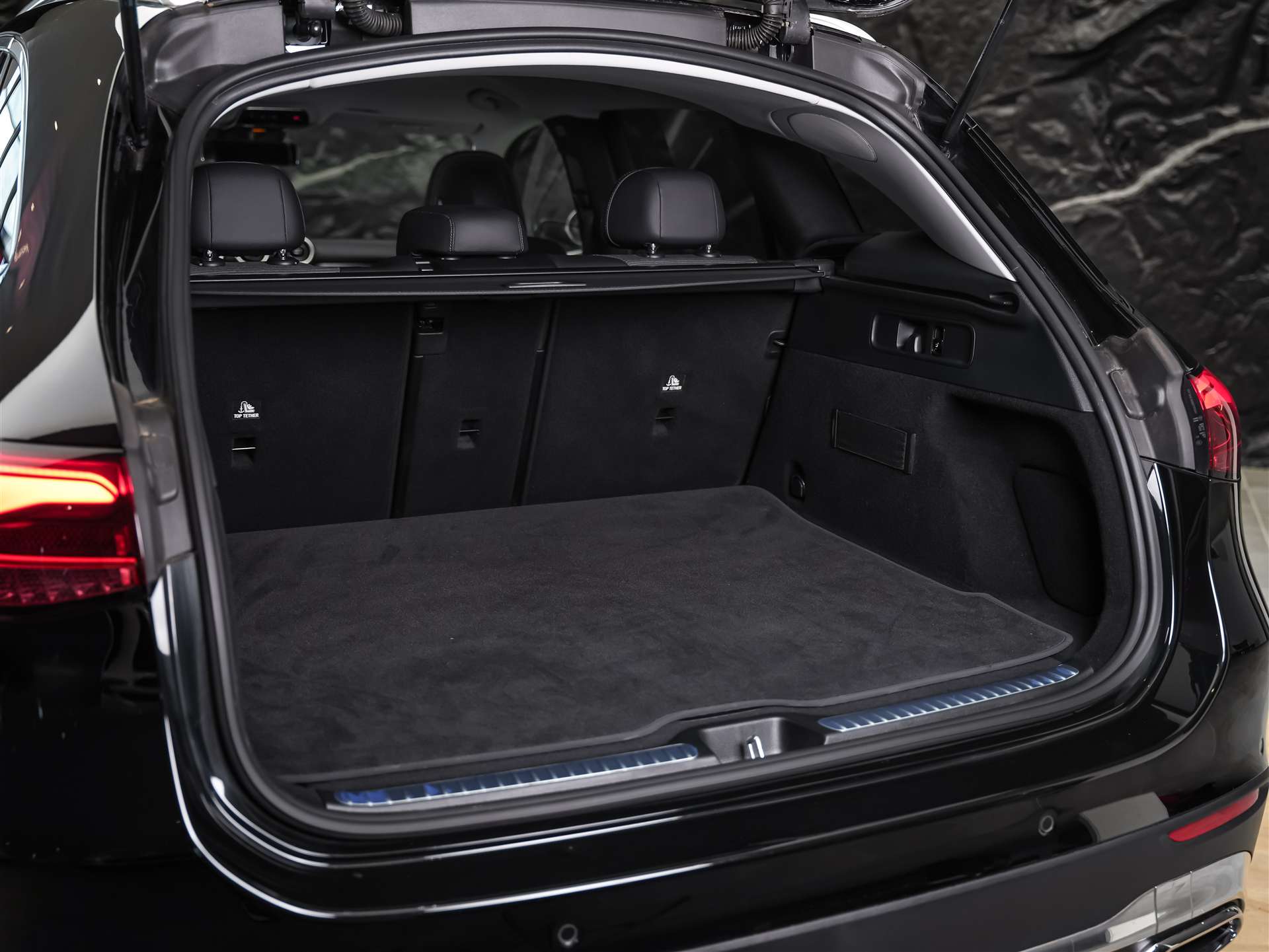 MERCEDES-BENZ GLC 200 Avantgarde 4matic *21" Felgen*Abstandsregler*Rückfahrkamera**-image-36