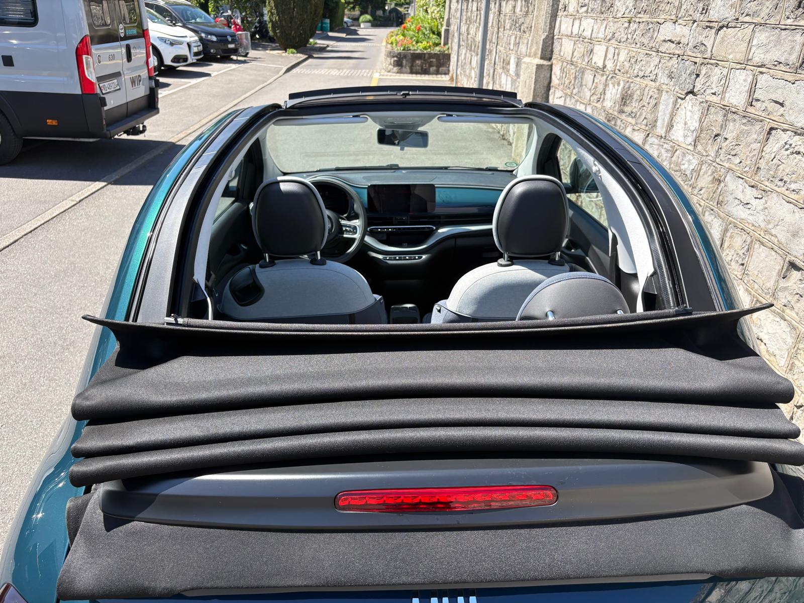 FIAT 500 C electric 87 kW Icon-image-4