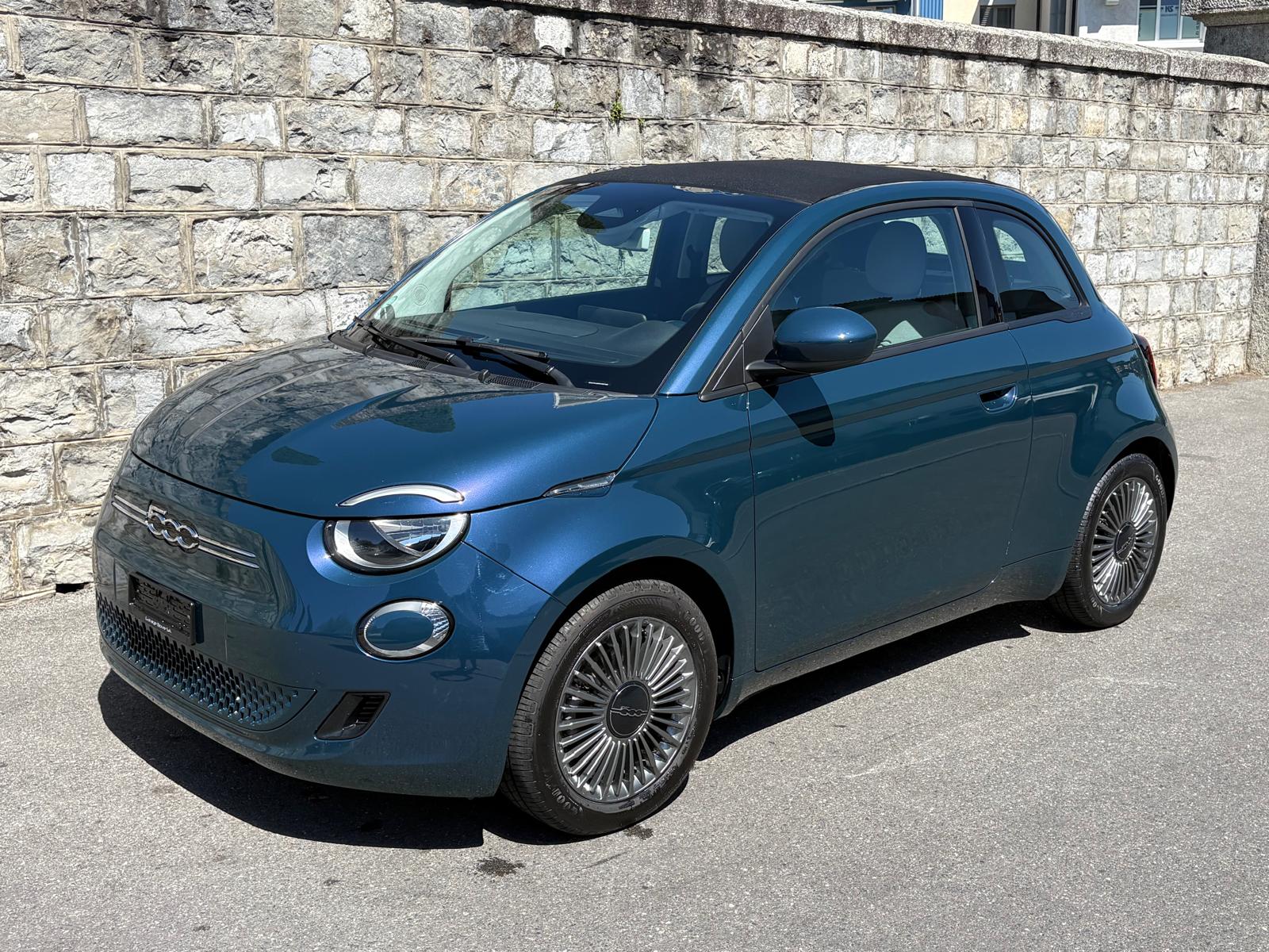 FIAT 500 C electric 87 kW Icon-showroom-element-1