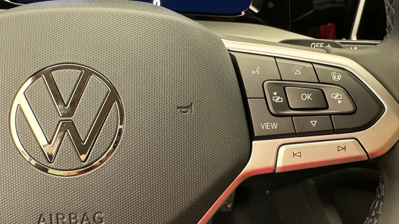 VW Golf VIII 1.5 TSI PHEV Limited-image-9