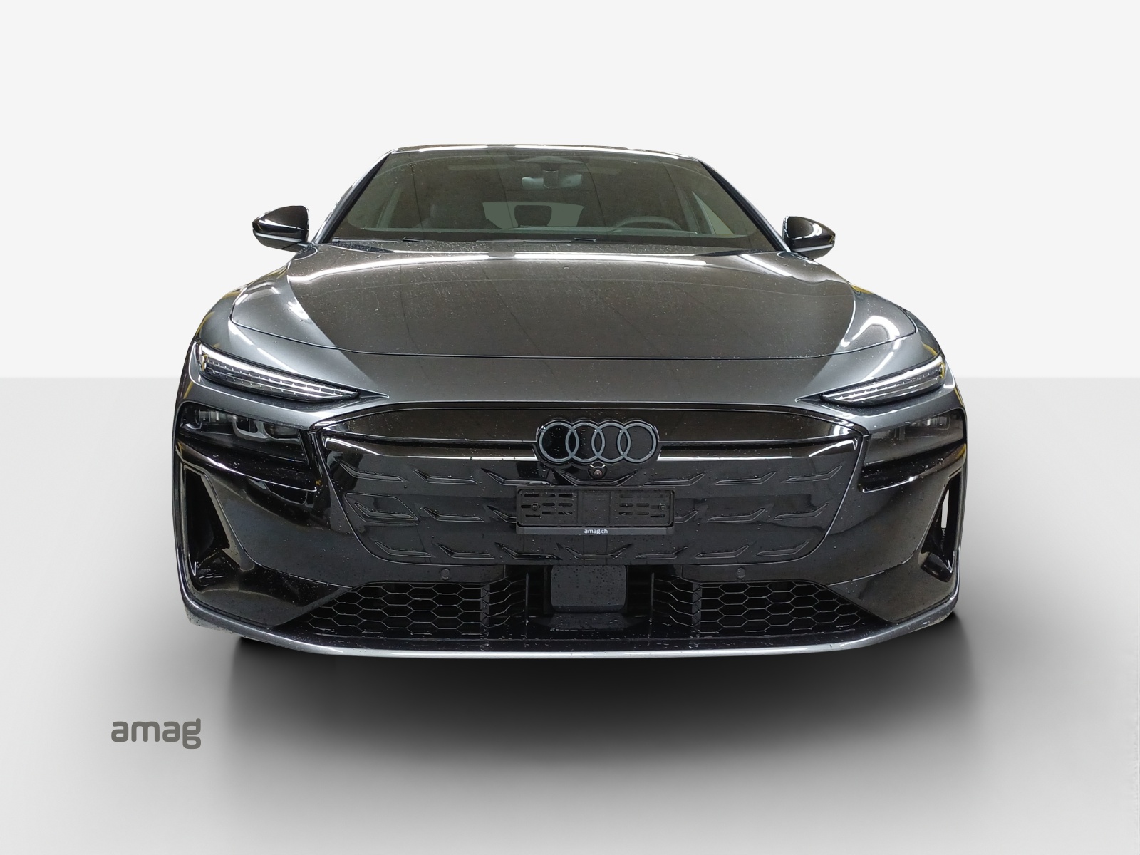 AUDI A6 Avant e-tron quattro-image-6
