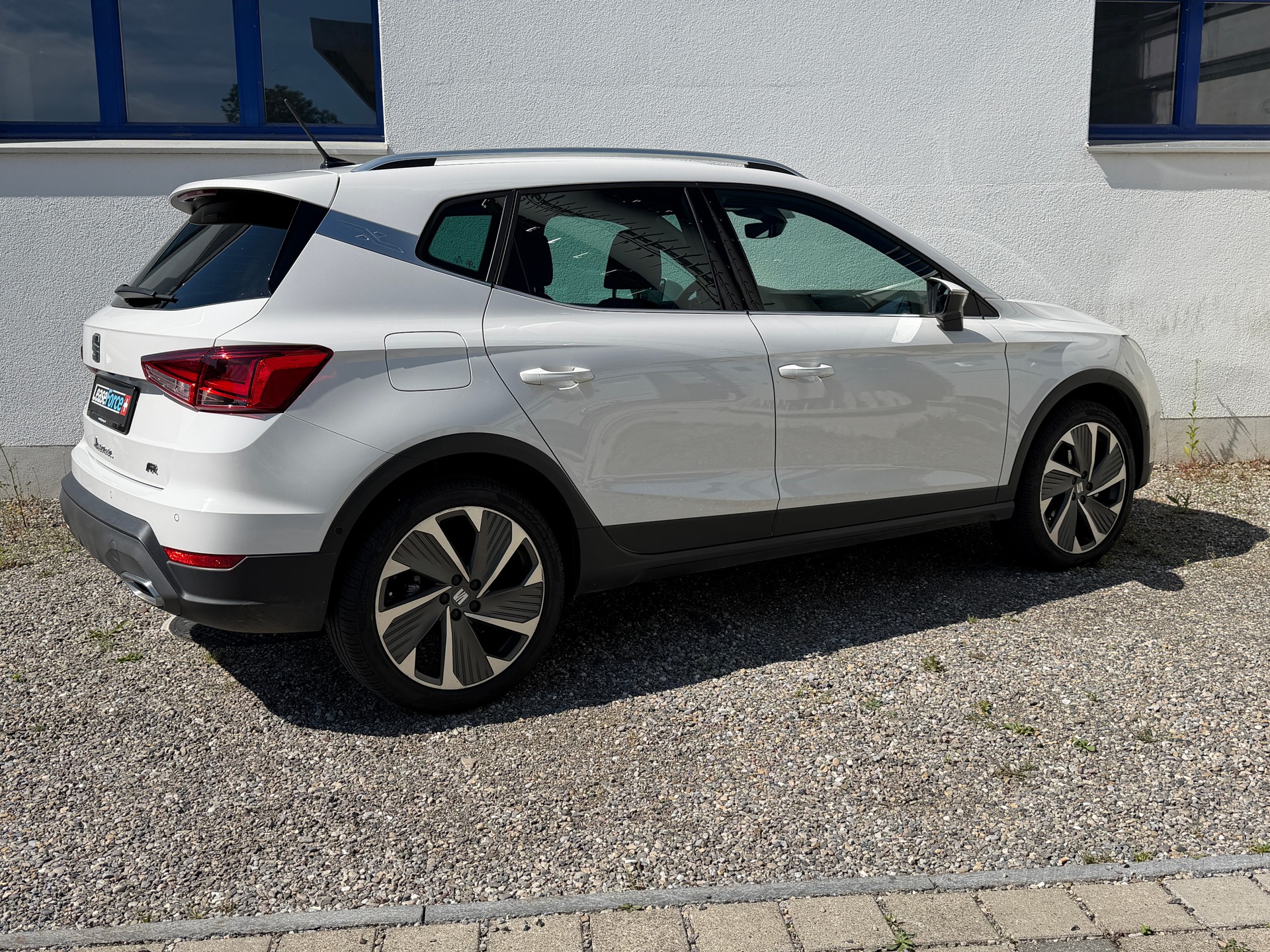 SEAT Arona 1.5 Eco TSI FR DSG-showroom-element-3