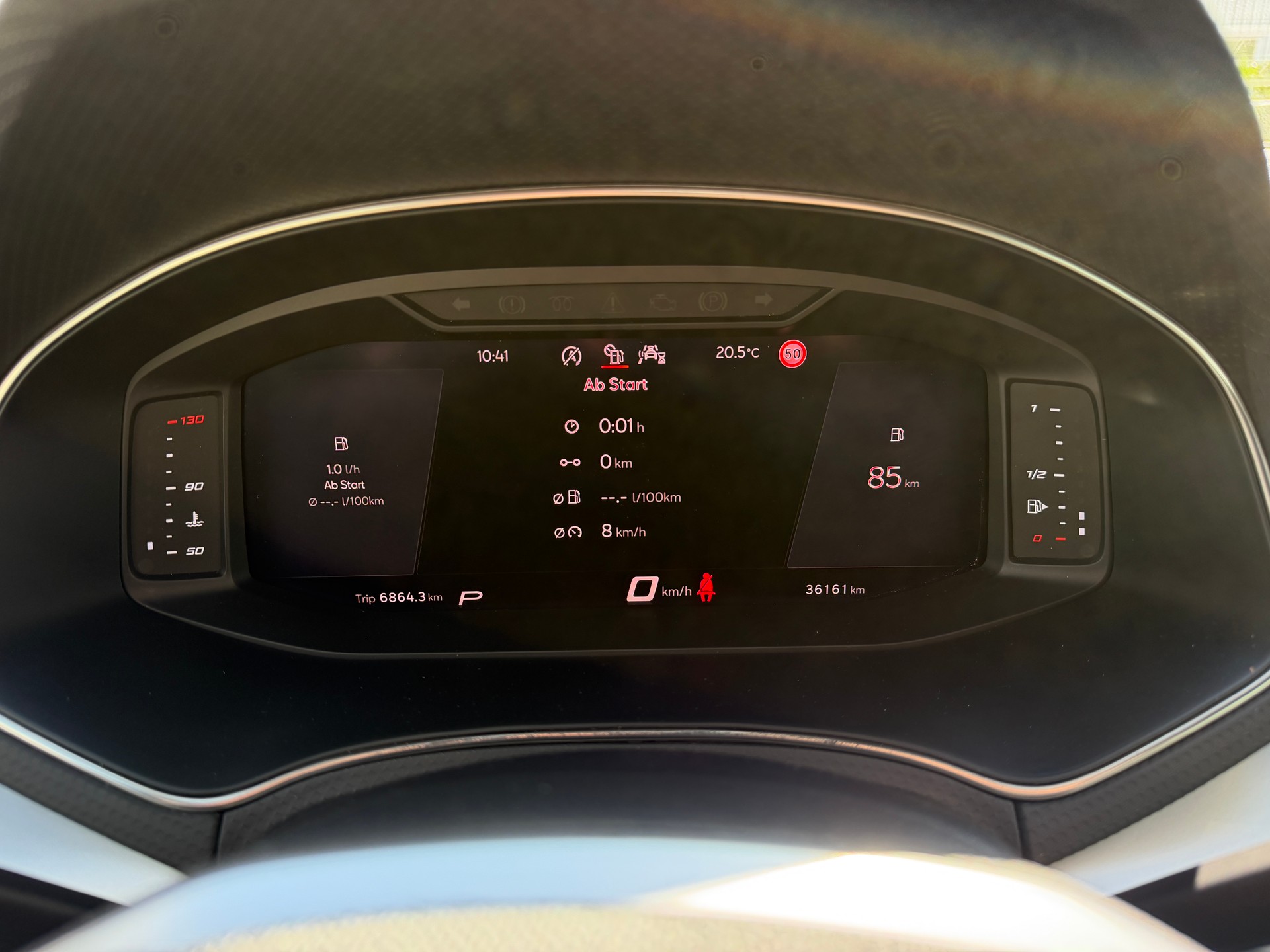 SEAT Arona 1.5 Eco TSI FR DSG-image-14