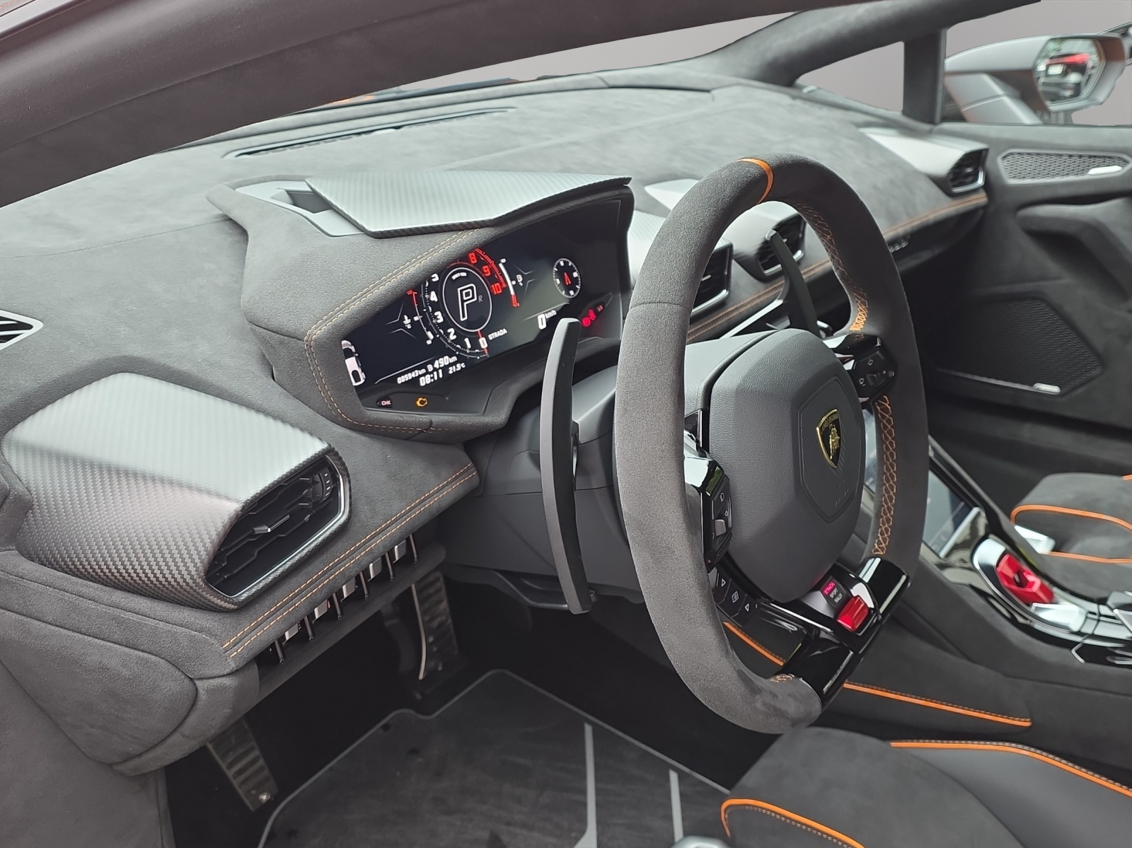 LAMBORGHINI Huracan Sterrato LP610-4 Coupé-image-8