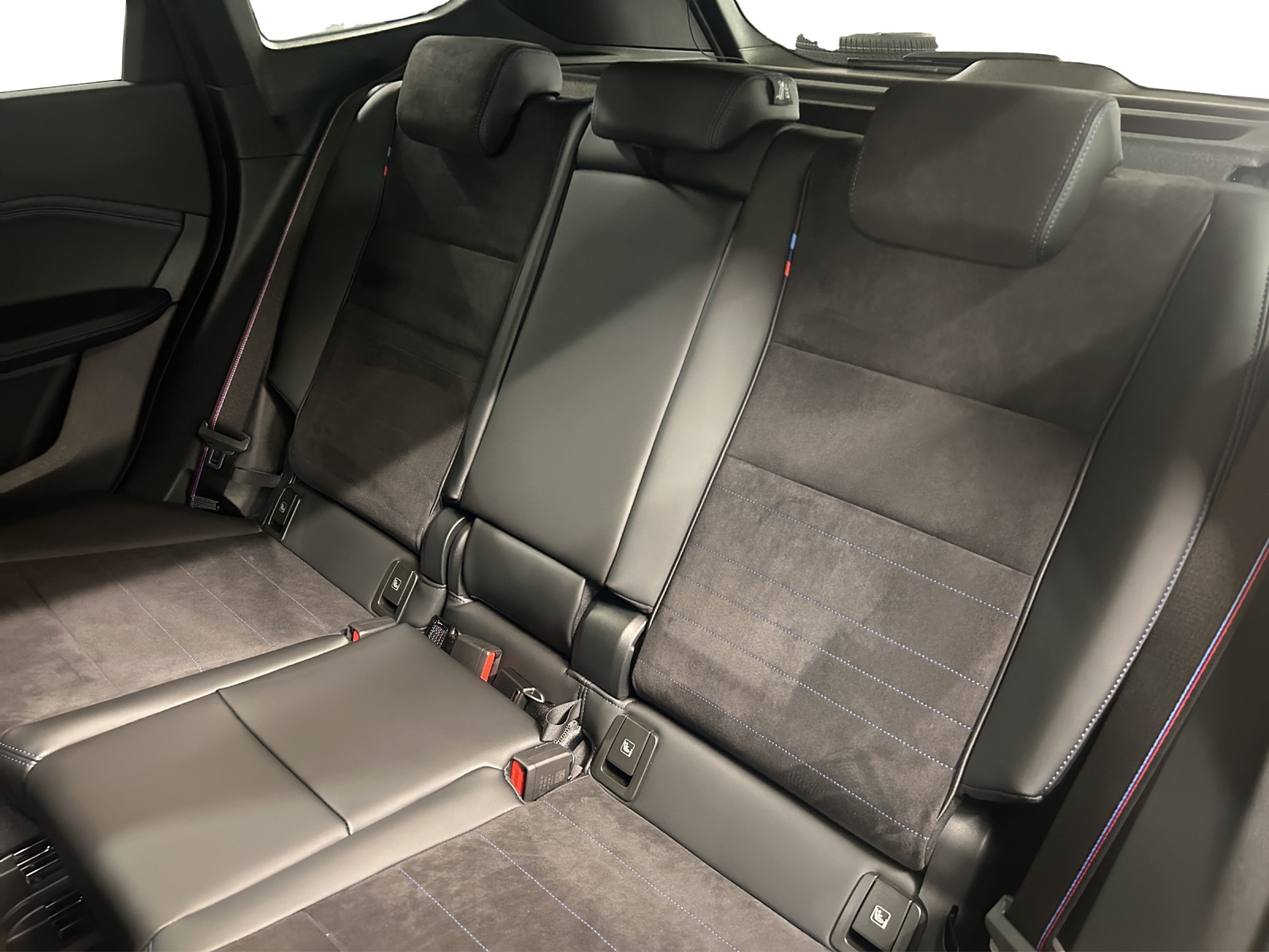 BMW X1 xDrive M35i M Sport Pro-image-16