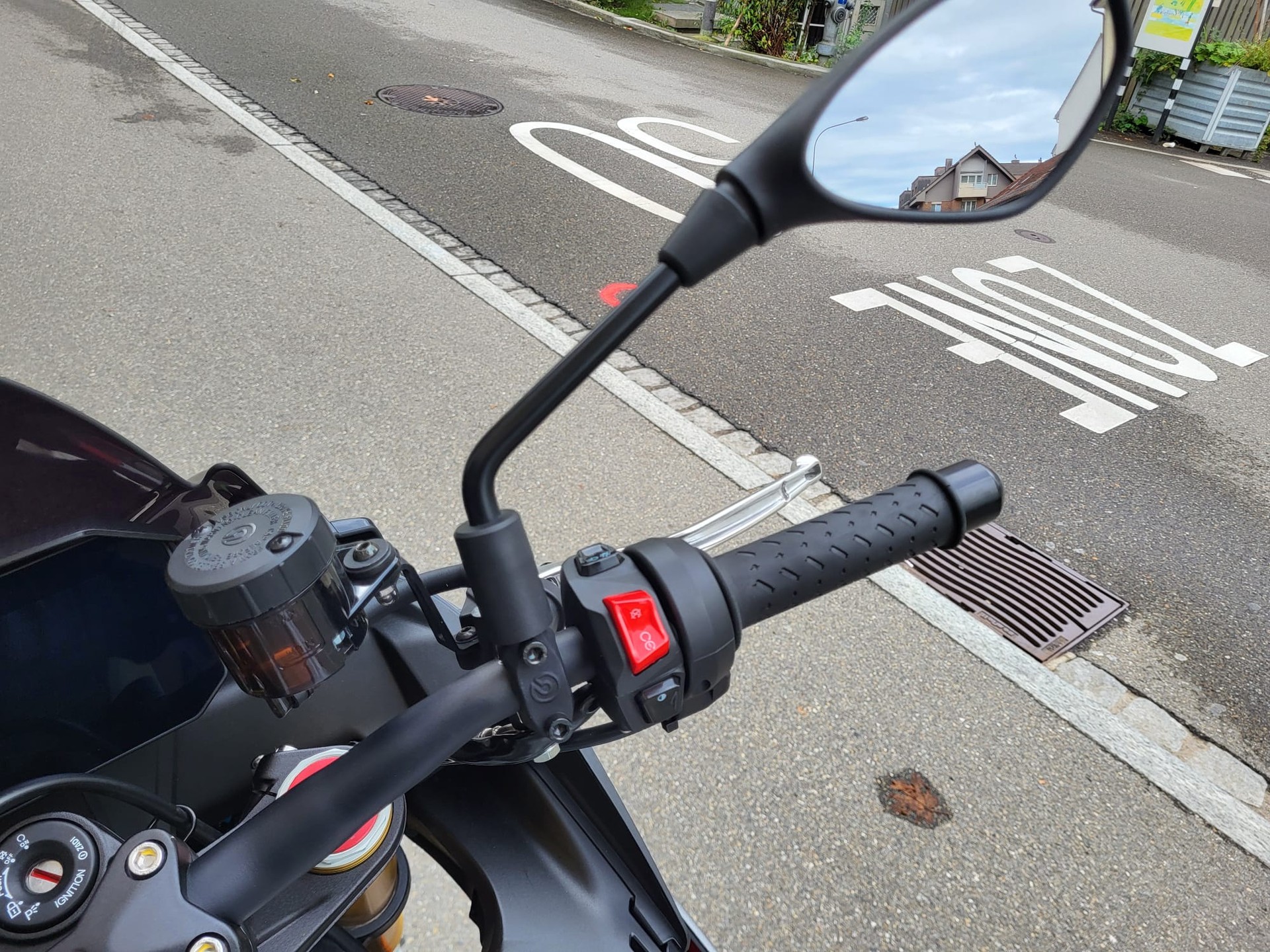 APRILIA Tuono V4 1100 GT-image-5