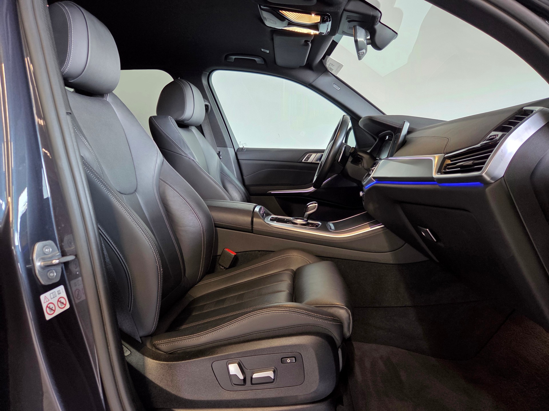 BMW X5 30d xDrive M-Sport-image-19