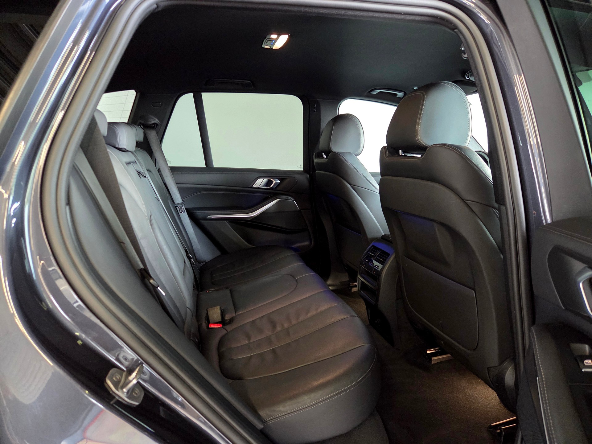 BMW X5 30d xDrive M-Sport-image-22
