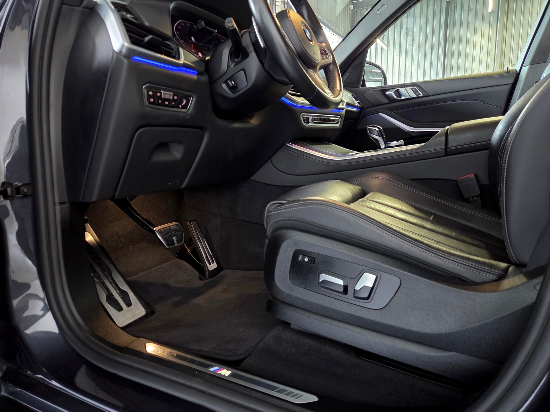 BMW X5 30d xDrive M-Sport-image-13