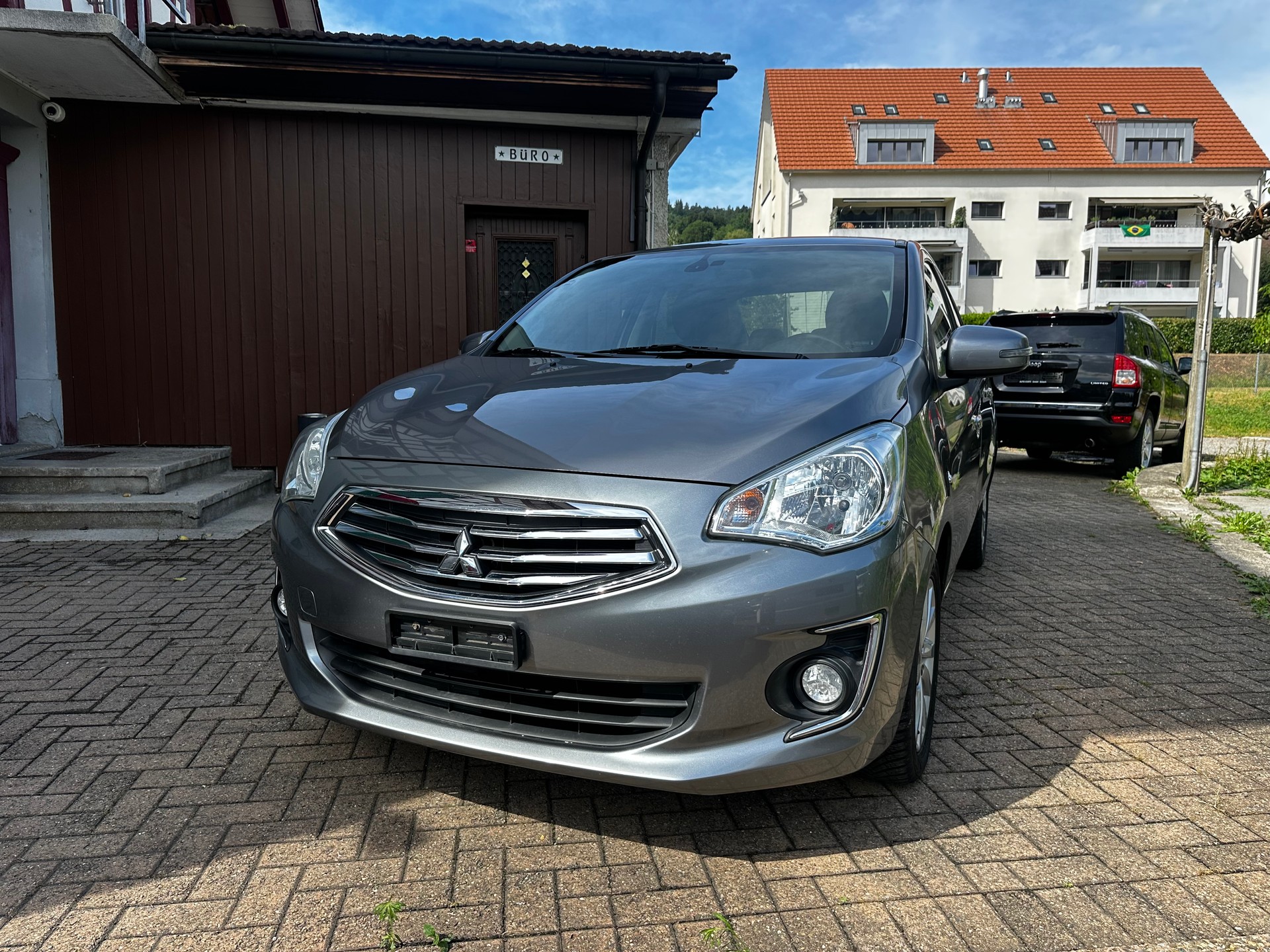MITSUBISHI Attrage 1.2 Intense